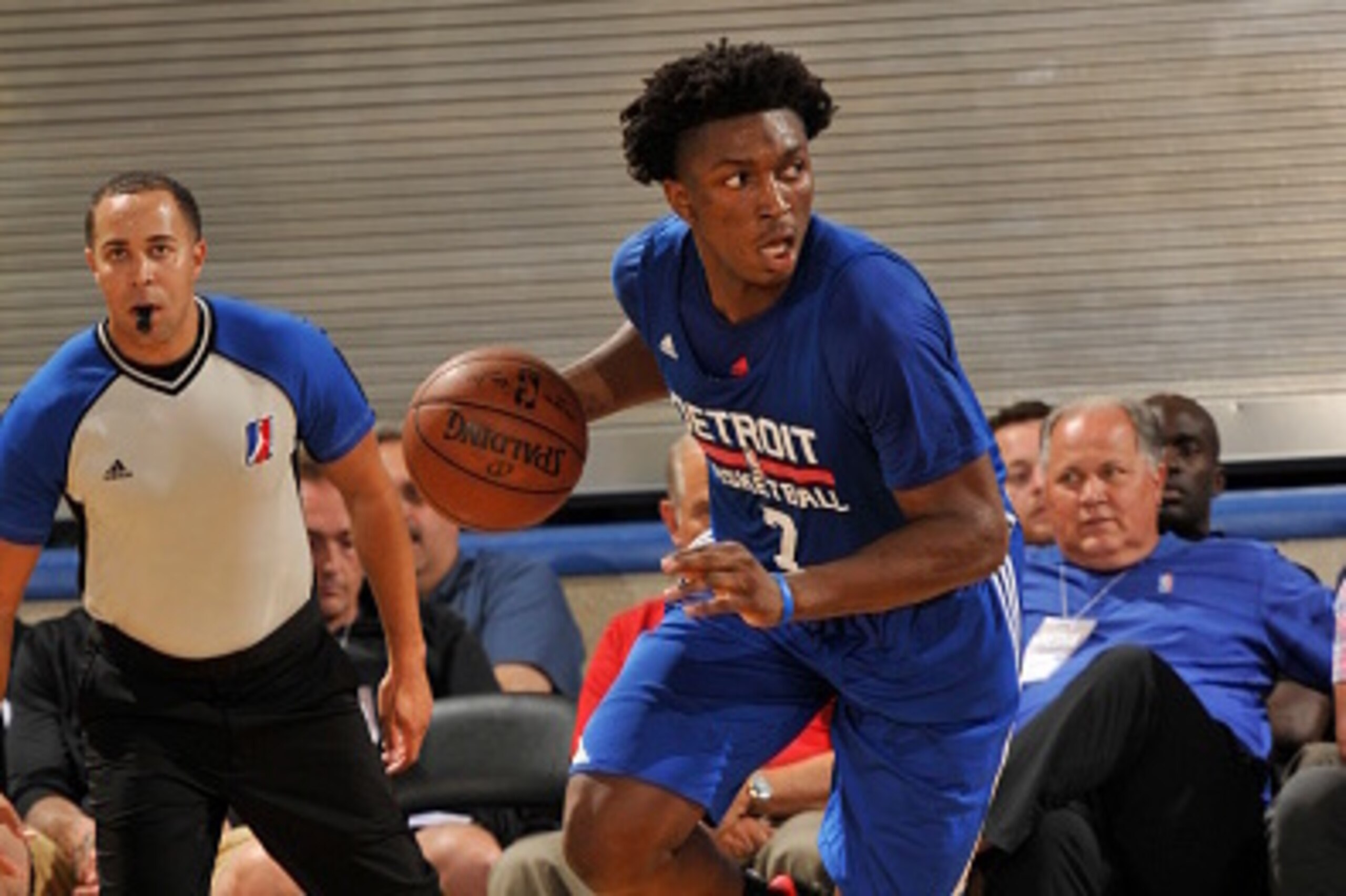 ORLANDO, FL - JULY 5:  Stanley Johnson #7 of the Detroit Pistons dribbles the ball against the Indiana Pacers during the Orlando Summer League on July 5, 2016 at Amway Center in Orlando, Florida. NOTE TO USER: User expressly acknowledges and agrees that, 