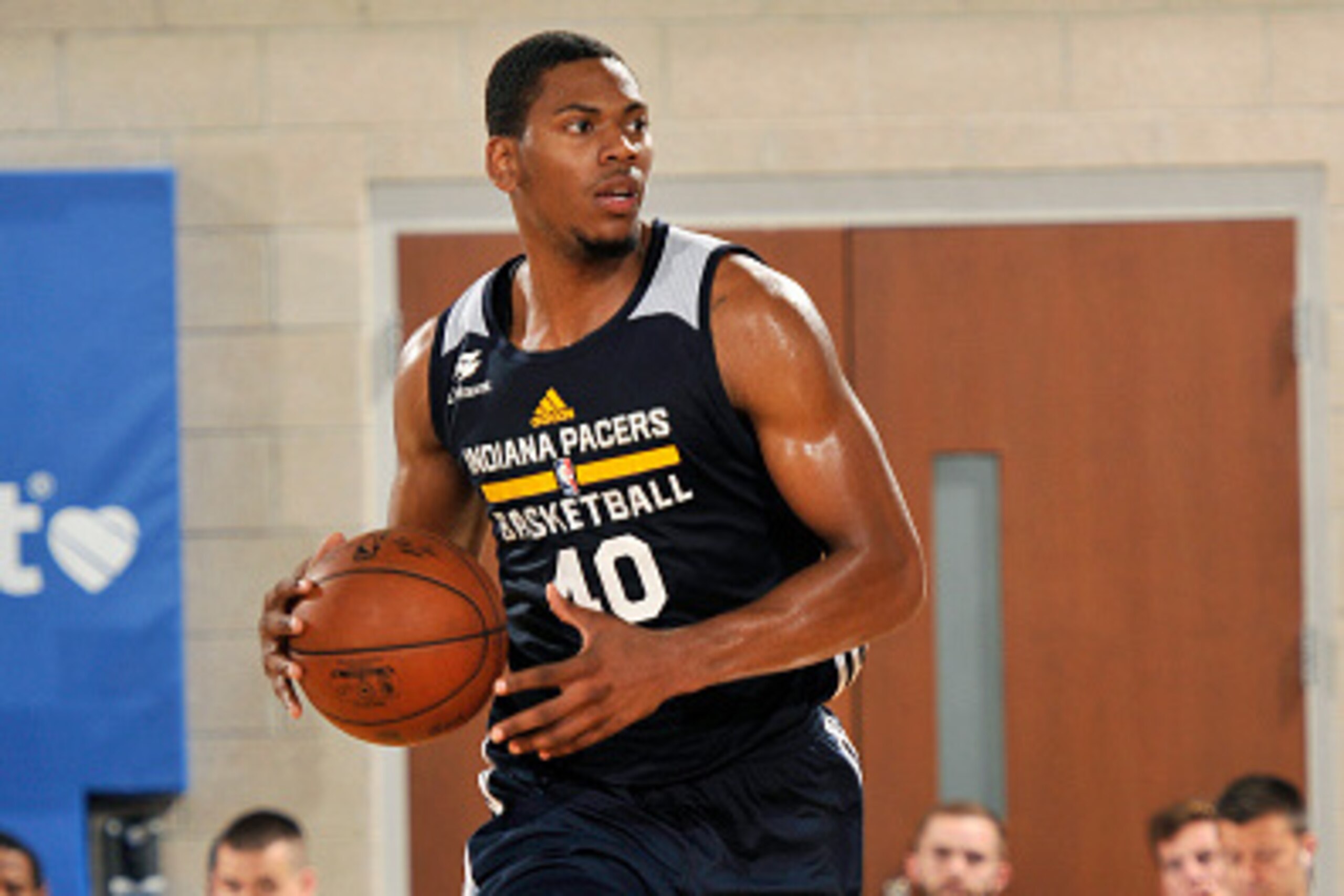 ORLANDO, FL - JULY 3: Glenn Robinson III #40 of Indiana Pacers brings the ball up court during the game against the Charlotte Hornets during the 2016 NBA Orlando Summer League on July 3, 2016 at Amway Center in Orlando, Florida. NOTE TO USER: User express