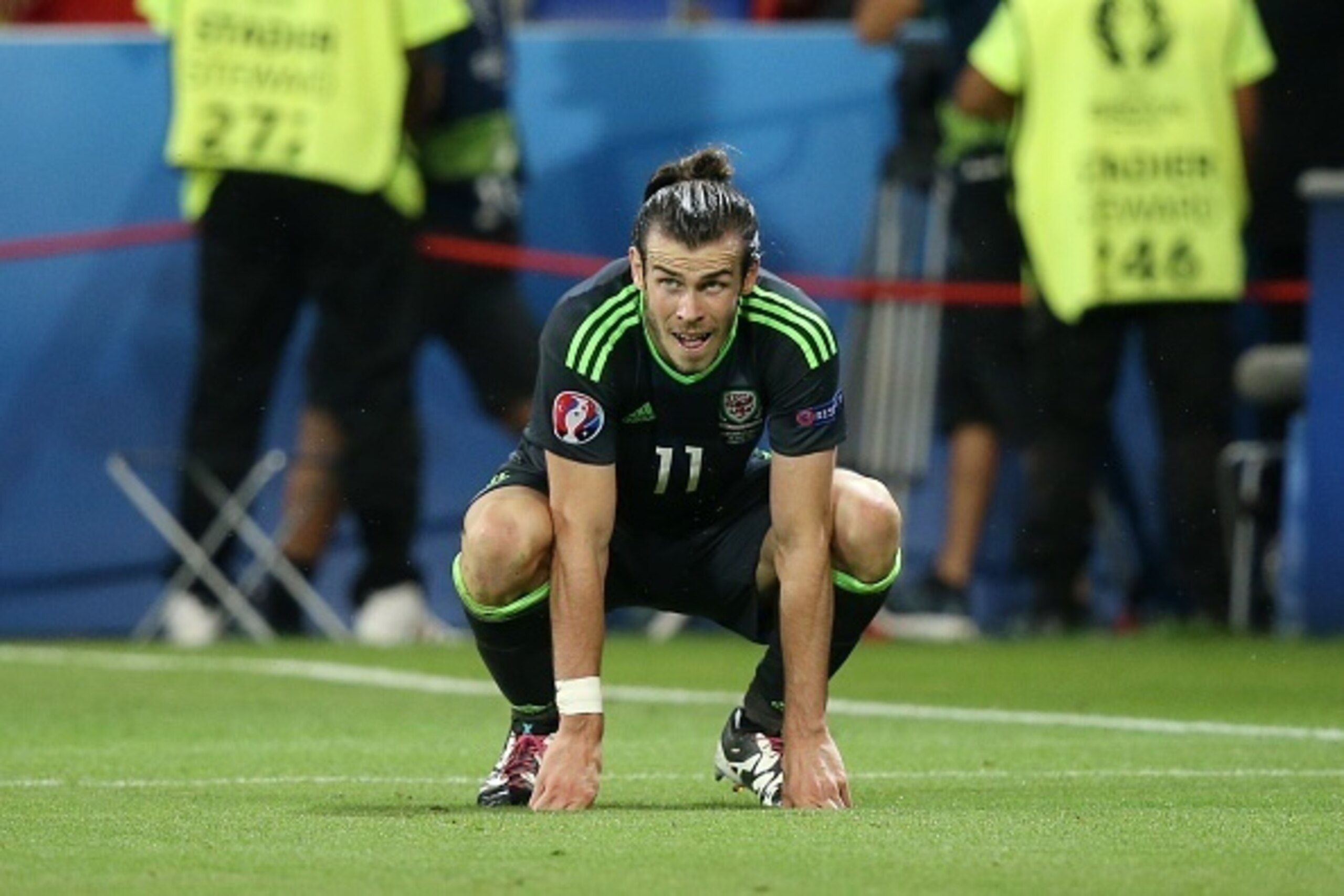 Gareth Bale of Wales during the UEFA EURO semi-final match between Portugal and Wales on July 6, 2016 at the Stade de Lyon in Lyon, France.(Photo by VI Images via Getty Images) Gareth Bale of Wales during the UEFA EURO semi-final match between Portugal and Wales on July 6, 2016 at the Stade de Lyon in Lyon, France.(Photo by VI Images via Getty Images)