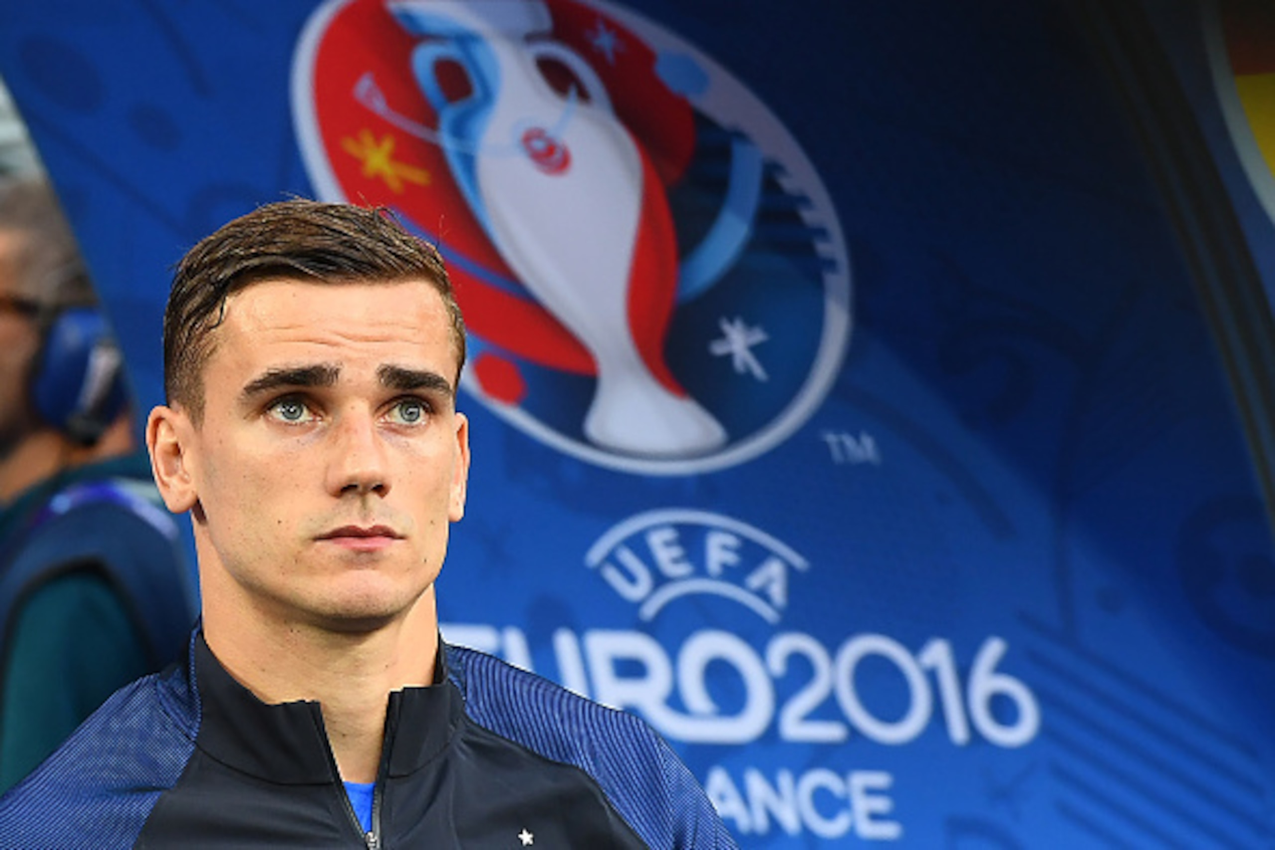 France's forward Antoine Griezmann arrives for the Euro 2016 semi-final football match between Germany and France at the Stade Velodrome in Marseille on July 7, 2016.
 / AFP / FRANCK FIFE        (Photo credit should read FRANCK FIFE/AFP/Getty Images)