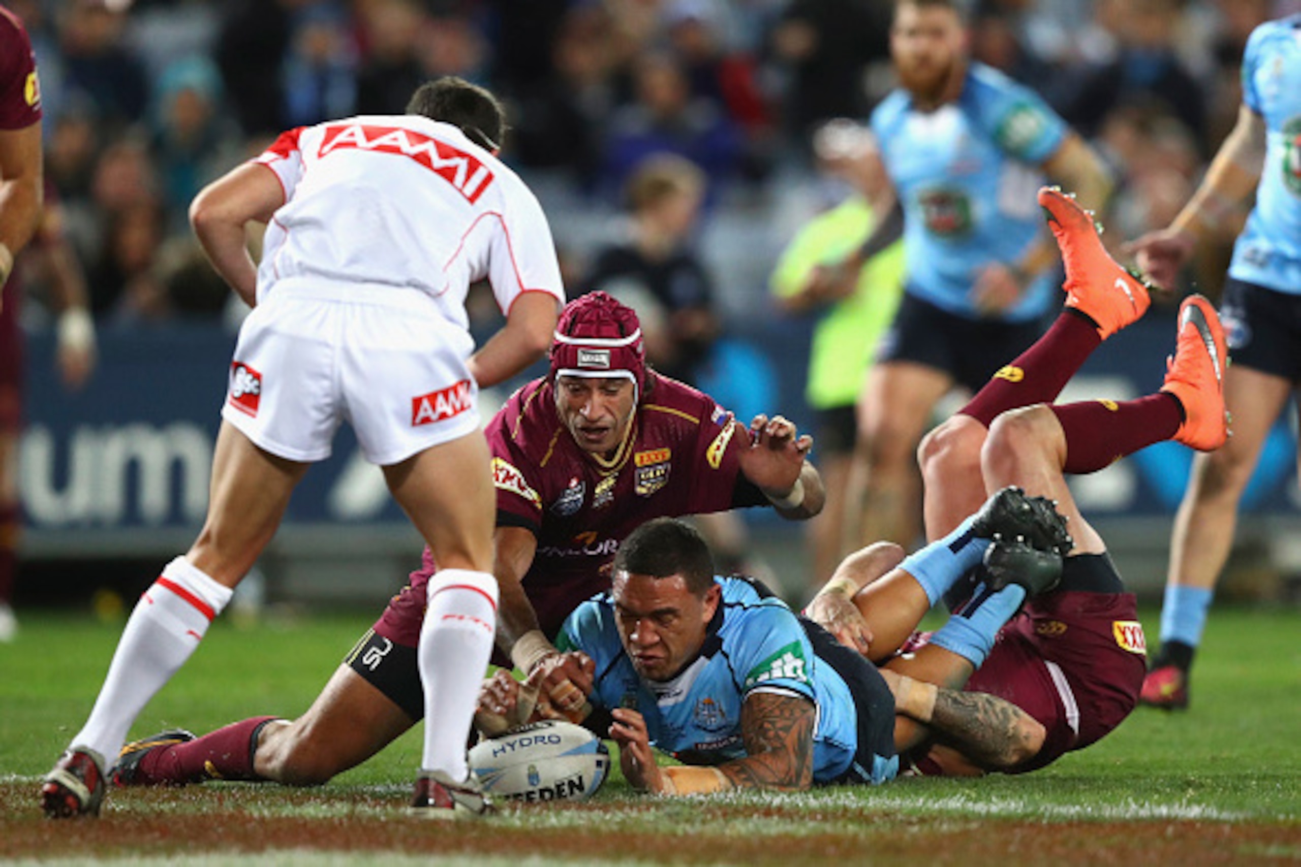 SYDNEY, AUSTRALIA - JULY 13:  Tyson Frizell of the Blues scores a try during game three of the State Of Origin series between the New South Wales Blues and the Queensland Maroons at ANZ Stadium on July 13, 2016 in Sydney, Australia.  (Photo by Ryan Pierse