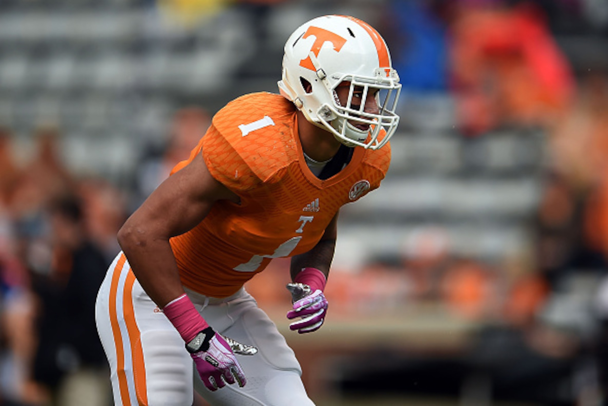 KNOXVILLE, TN - OCTOBER 11:  Jalen Hurd #1 of the Tennessee Volunteers participates in warmups prior to a game against the Chattanooga Mocs at Neyland Stadium on October 11, 2014 in Knoxville, Tennessee. Tennessee won the game 45-10.  (Photo by Stacy Reve