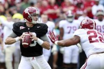Apr 16, 2016; Tuscaloosa, AL, USA; Alabama Crimson Tide linebacker Ryan Anderson (22) puts the pressure on Alabama Crimson Tide quarterback Cooper Bateman (18) at Bryant-Denny Stadium. Mandatory Credit: Marvin Gentry-USA TODAY Sports