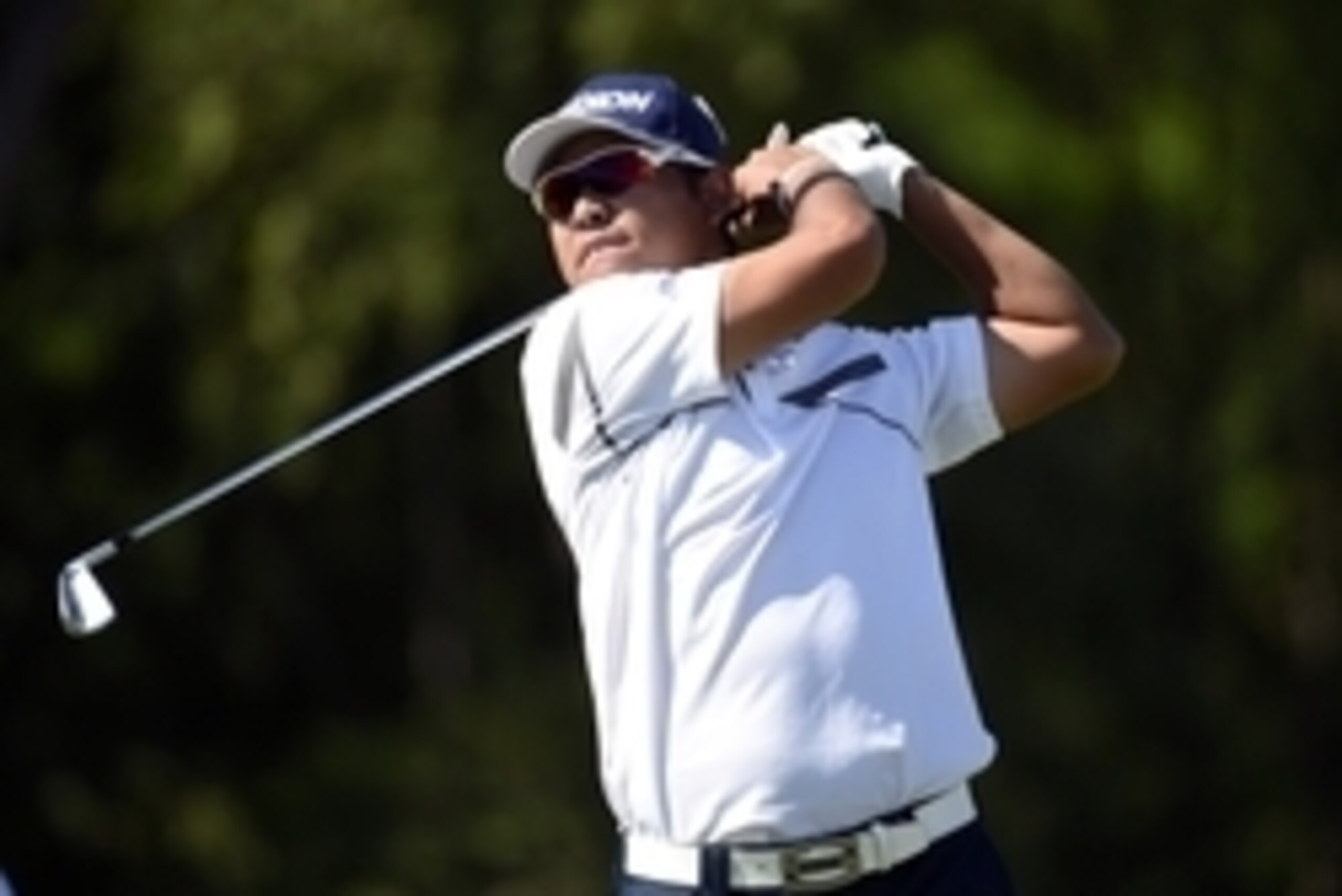 Jun 17, 2016; Oakmont, PA, USA; Hideki Matsuyama hits his tee shot on the 14th hole during the second round of the U.S. Open golf tournament at Oakmont Country Club. Mandatory Credit: John David Mercer-USA TODAY Sports