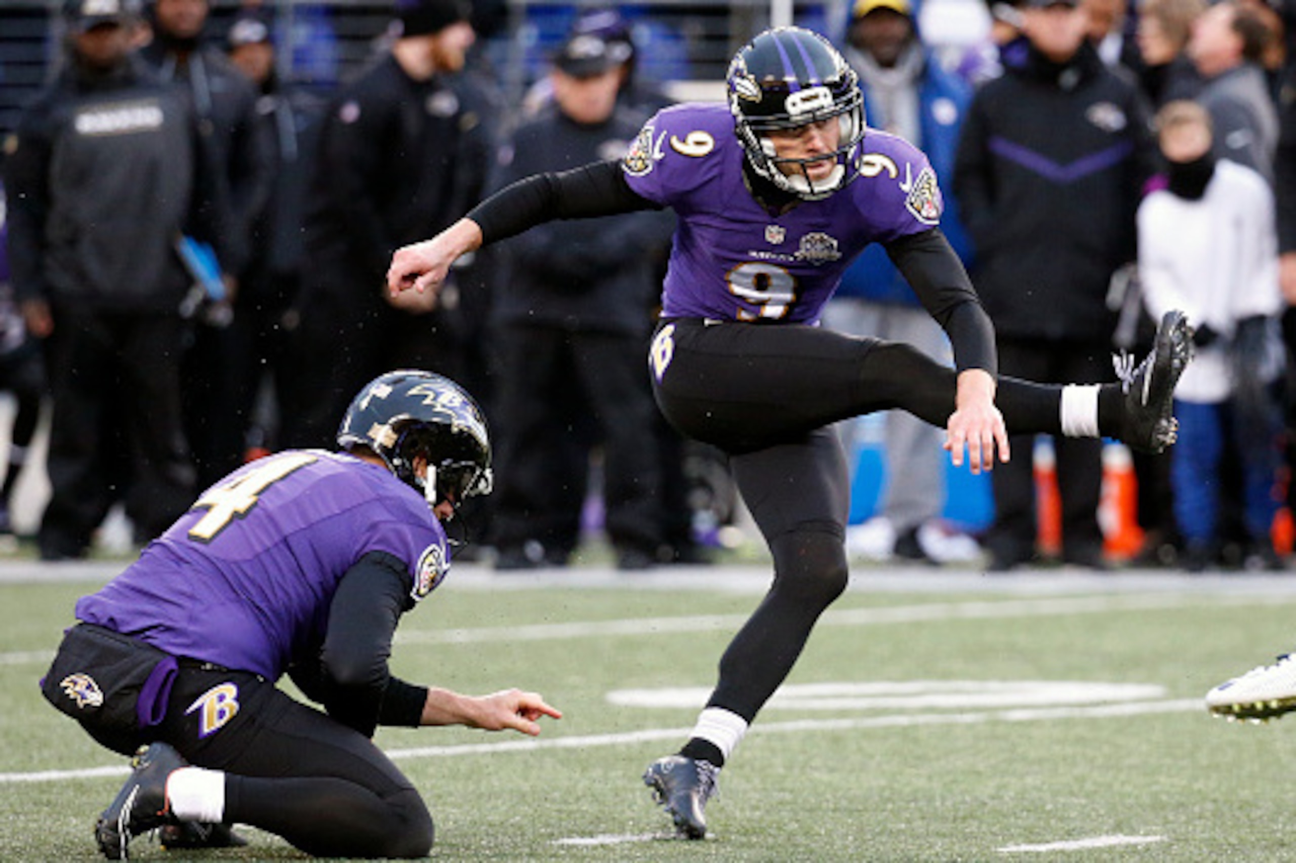 BALTIMORE, MD - NOVEMBER 22: Kicker Justin Tucker #9 of the Baltimore Ravens kicks the game winning field goal to defeat the St. Louis Rams 19-16 at M&T Bank Stadium on November 22, 2015 in Baltimore, Maryland. (Photo by Rob Carr/Getty Images)