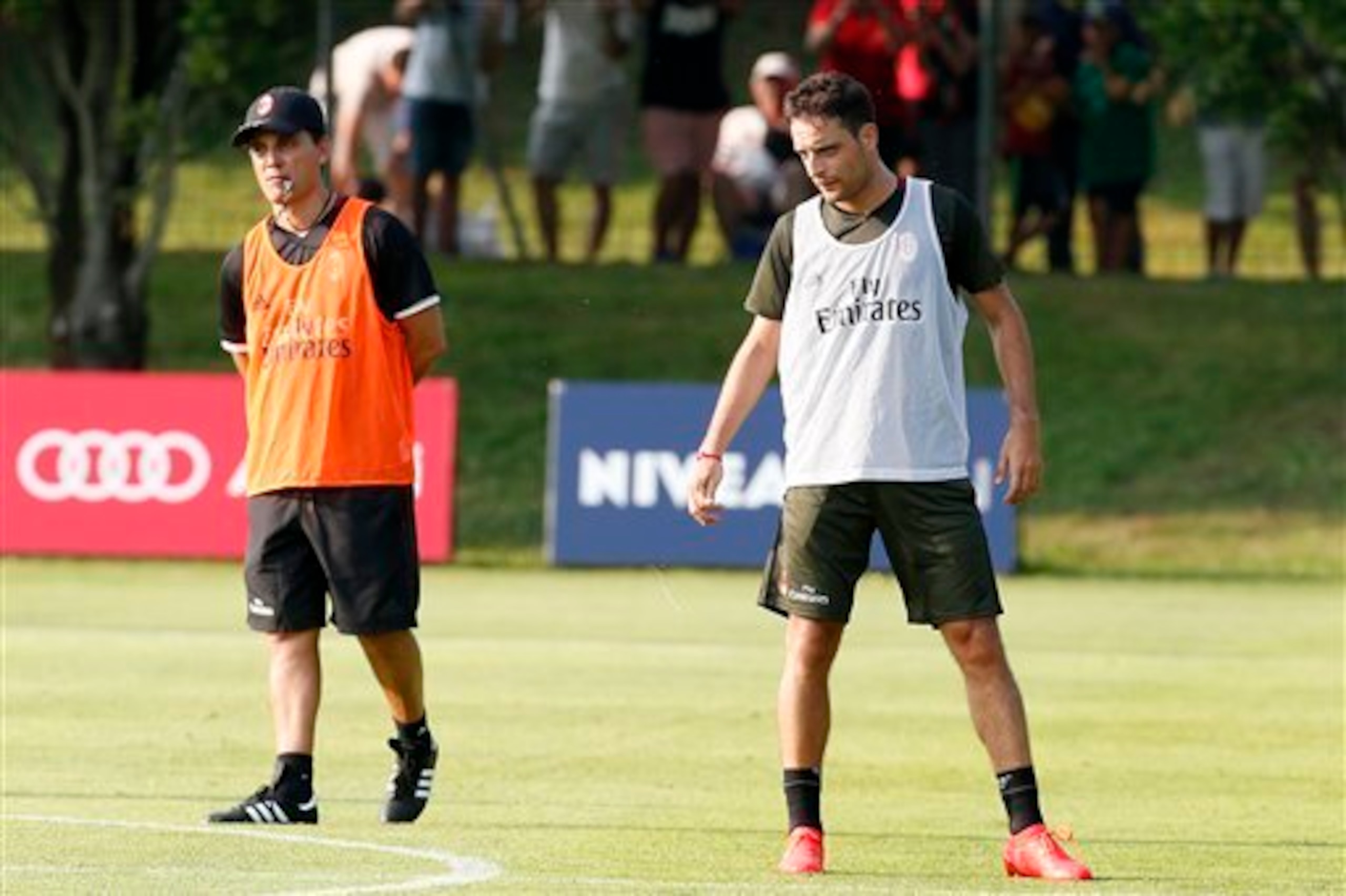 Montella (left) has made an early impression on Milan players.