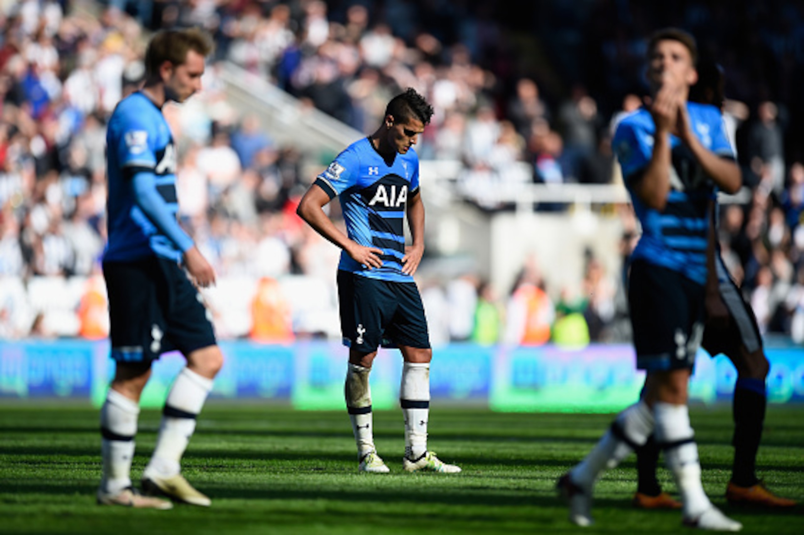 NEWCASTLE UPON TYNE, ENGLAND - MAY 15: Erik Lamela (c) of Tottenham Hotspur looks dejected after the Premier League match between Newcastle United and Tottenham Hotspur at St James' Park on May 15, 2016 in Newcastle upon Tyne, England. (Photo by Stu Fo NEWCASTLE UPON TYNE, ENGLAND - MAY 15: Erik Lamela (c) of Tottenham Hotspur looks dejected after the Premier League match between Newcastle United and Tottenham Hotspur at St James' Park on May 15, 2016 in Newcastle upon Tyne, England. (Photo by Stu Fo