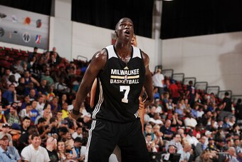LAS VEGAS, NV - JULY 11:  Thon Maker #7 of the Milwaukee Bucks boxes out against the Memphis Grizzlies during the 2016 NBA Las Vegas Summer League game on July 11, 2016 at the Cox Pavillion in Las Vegas, Nevada. NOTE TO USER: User expressly acknowledges a