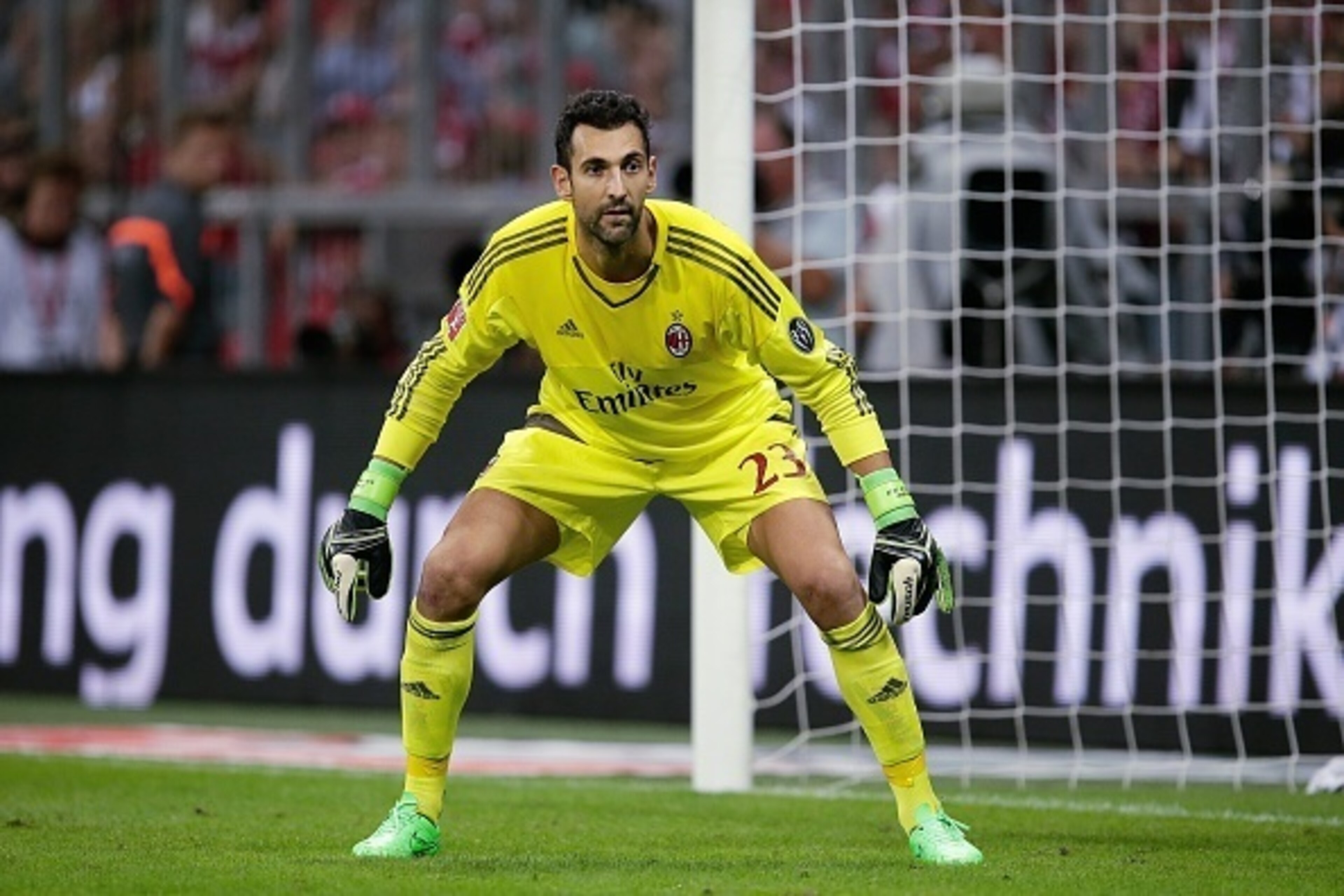 Diego Lopez of AC Milan during the AUDI Cup match between FC Bayern Munich and AC Milan on August 4, 2015 at the Allianz Arena in Munich, Germany(Photo by VI Images via Getty Images)