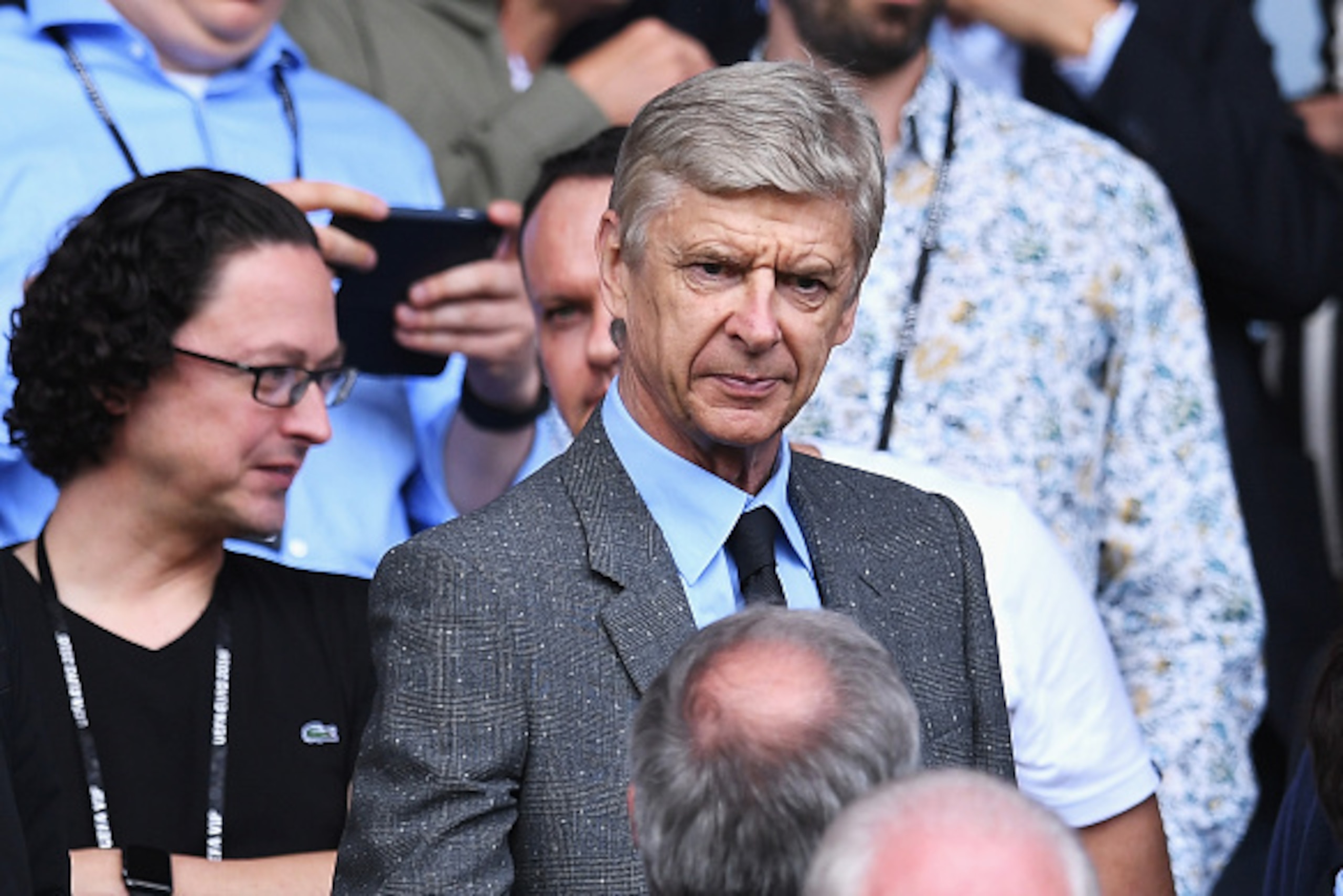 PARIS, FRANCE - JUNE 25: Arsenal manager Arsene Wenger is seen in the stand prior to the UEFA EURO 2016 round of 16 match between Wales and Northern Ireland at Parc des Princes on June 25, 2016 in Paris, France. (Photo by Matthias Hangst/Getty Images) PARIS, FRANCE - JUNE 25: Arsenal manager Arsene Wenger is seen in the stand prior to the UEFA EURO 2016 round of 16 match between Wales and Northern Ireland at Parc des Princes on June 25, 2016 in Paris, France. (Photo by Matthias Hangst/Getty Images)