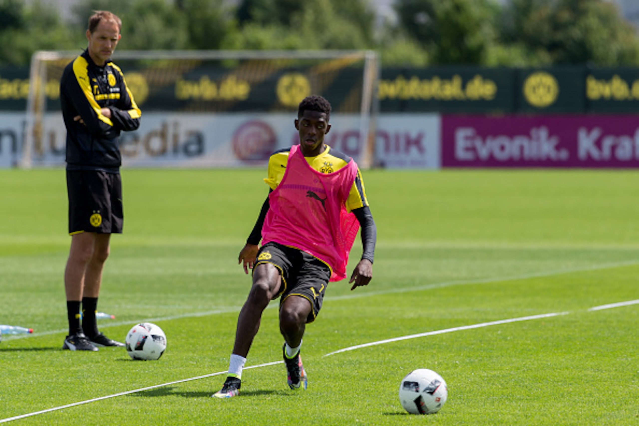 Dortmund, Germany 06.07.2016, Training BV Borussia Dortmund, BVB, Trainer Thomas Tuchel (BVB) und Ousmane Dembele (BVB)    (Photo by TF-Images/Getty Images)