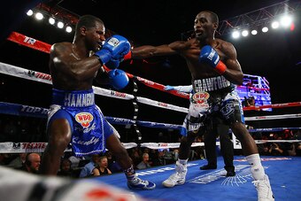 NEW YORK, NY - FEBRUARY 27:  Terence Crawford (R) punches Henry Lundy (L) during their WBO World Championship bout at Madison Square Garden on February 27, 2016 in New York City.  (Photo by Mike Stobe/Getty Images)