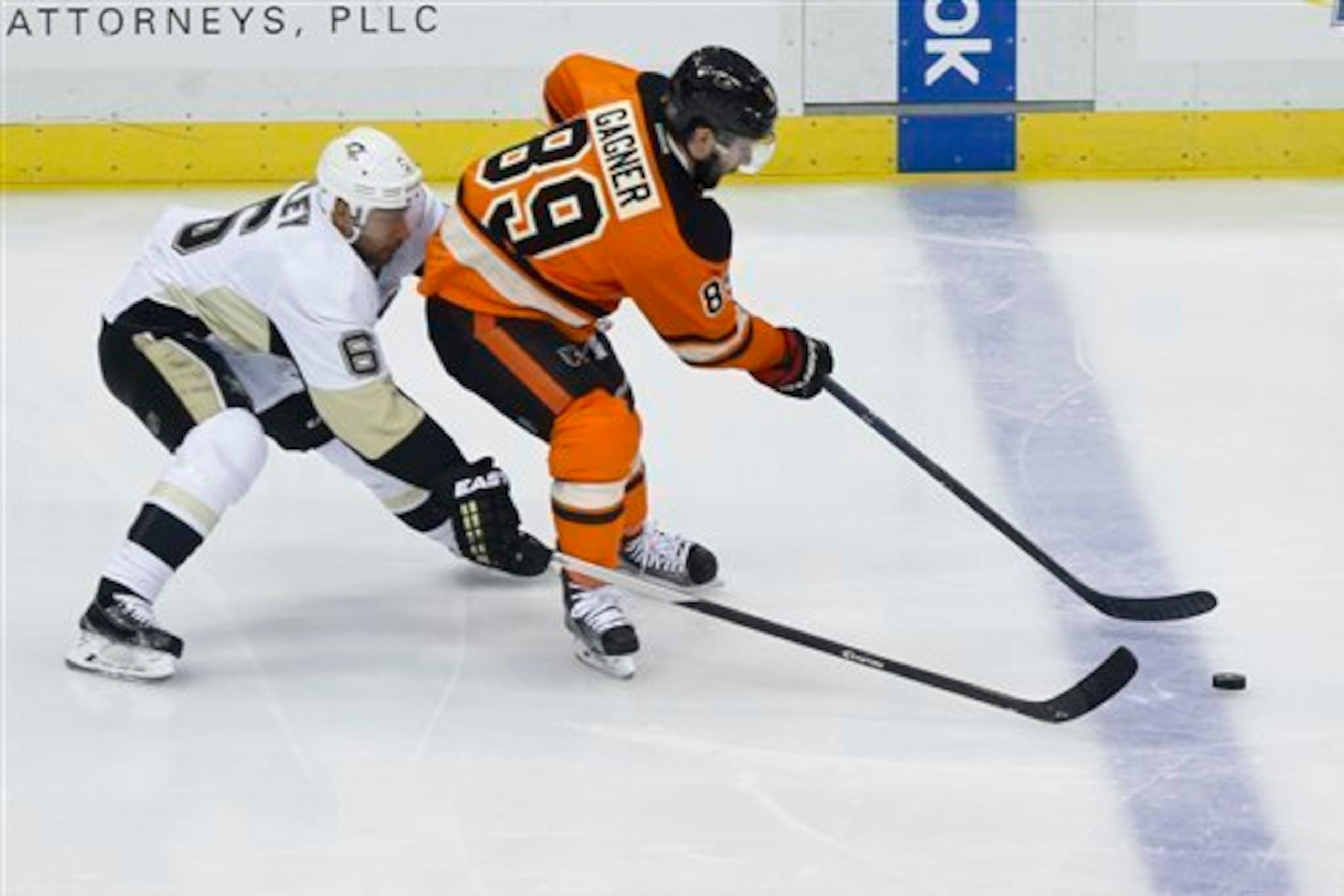 Sam Gagner struggled with Philadelphia in 2015-16.