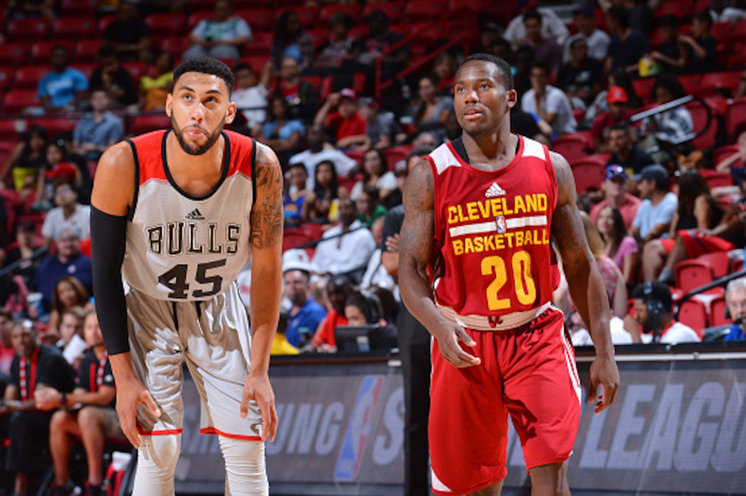 LAS VEGAS, NV - JULY 17:  Denzel Valentine #45 of the Chicago Bulls and Kay Felder #20 of the Cleveland Cavaliers stand on the court during the 2016 NBA Las Vegas Summer League game on July 17, 2016 at the Thomas & Mack Center in Las Vegas, Nevada. NOTE T
