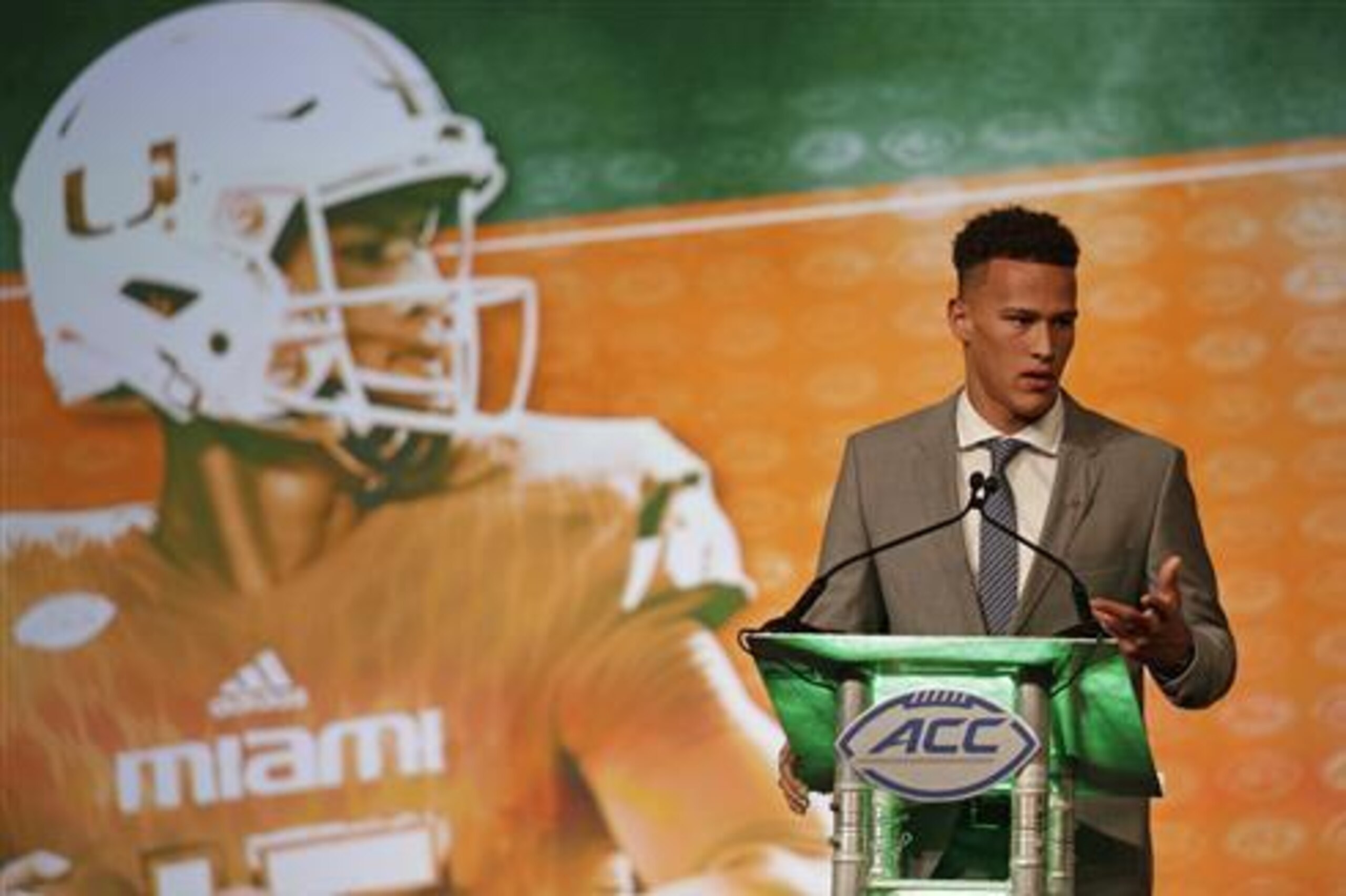 Miami QB Brad Kaaya Miami QB Brad Kaaya