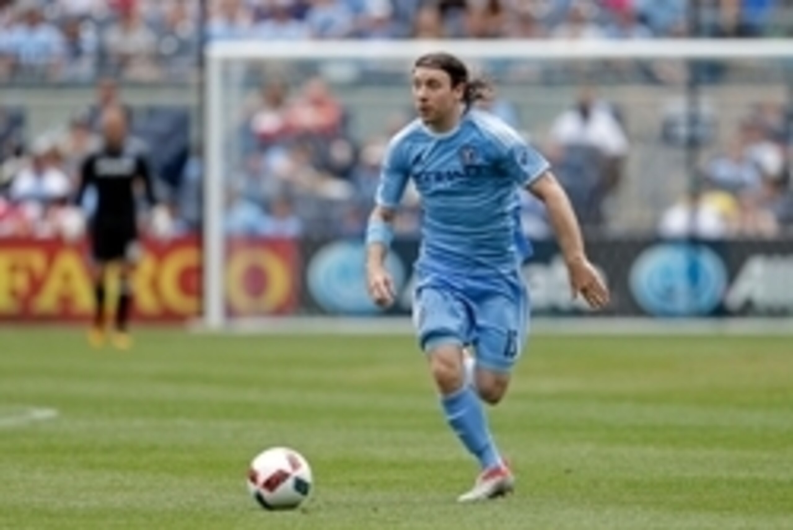Jul 3, 2016; New York, NY, USA; New York City FC midfielder Thomas McNamara (15) in action against the New York Red Bulls during the second half at Yankee Stadium. Mandatory Credit: Adam Hunger-USA TODAY Sports Jul 3, 2016; New York, NY, USA; New York City FC midfielder Thomas McNamara (15) in action against the New York Red Bulls during the second half at Yankee Stadium. Mandatory Credit: Adam Hunger-USA TODAY Sports
