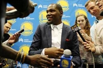 If Durant's eyes were wandering outside Oklahoma City, the Thunder are lucky he acted now as opposed to in 2017.