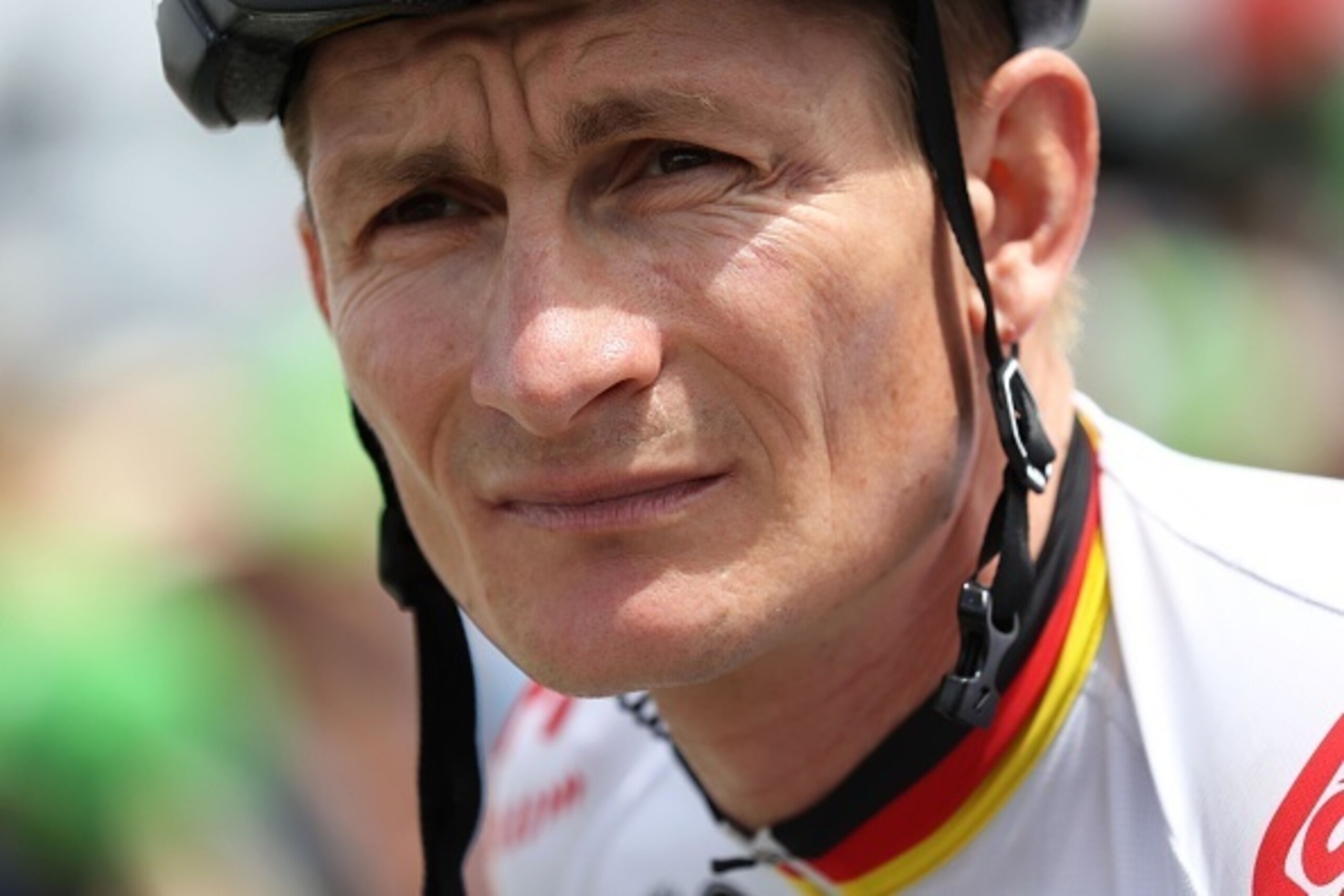 Germany's Andre Greipel waits for the start of the 146,5 km twentieth stage of the 103rd edition of the Tour de France cycling race on July 23, 2016 between Megeve and Morzine-Avoriaz, French Alps. / AFP / KENZO TRIBOUILLARD        (Photo credit should re