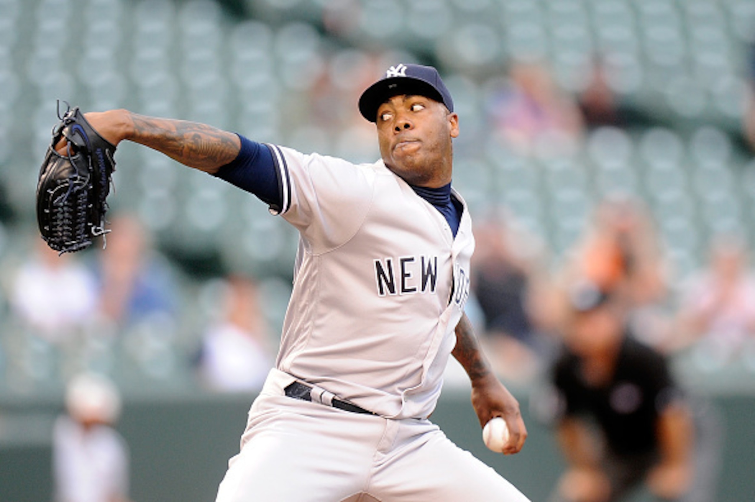 BALTIMORE, MD - JUNE 05:  Aroldis Chapman #54 of the New York Yankees pitches against the Baltimore Orioles at Oriole Park at Camden Yards on June 5, 2016 in Baltimore, Maryland.  (Photo by G Fiume/Getty Images)