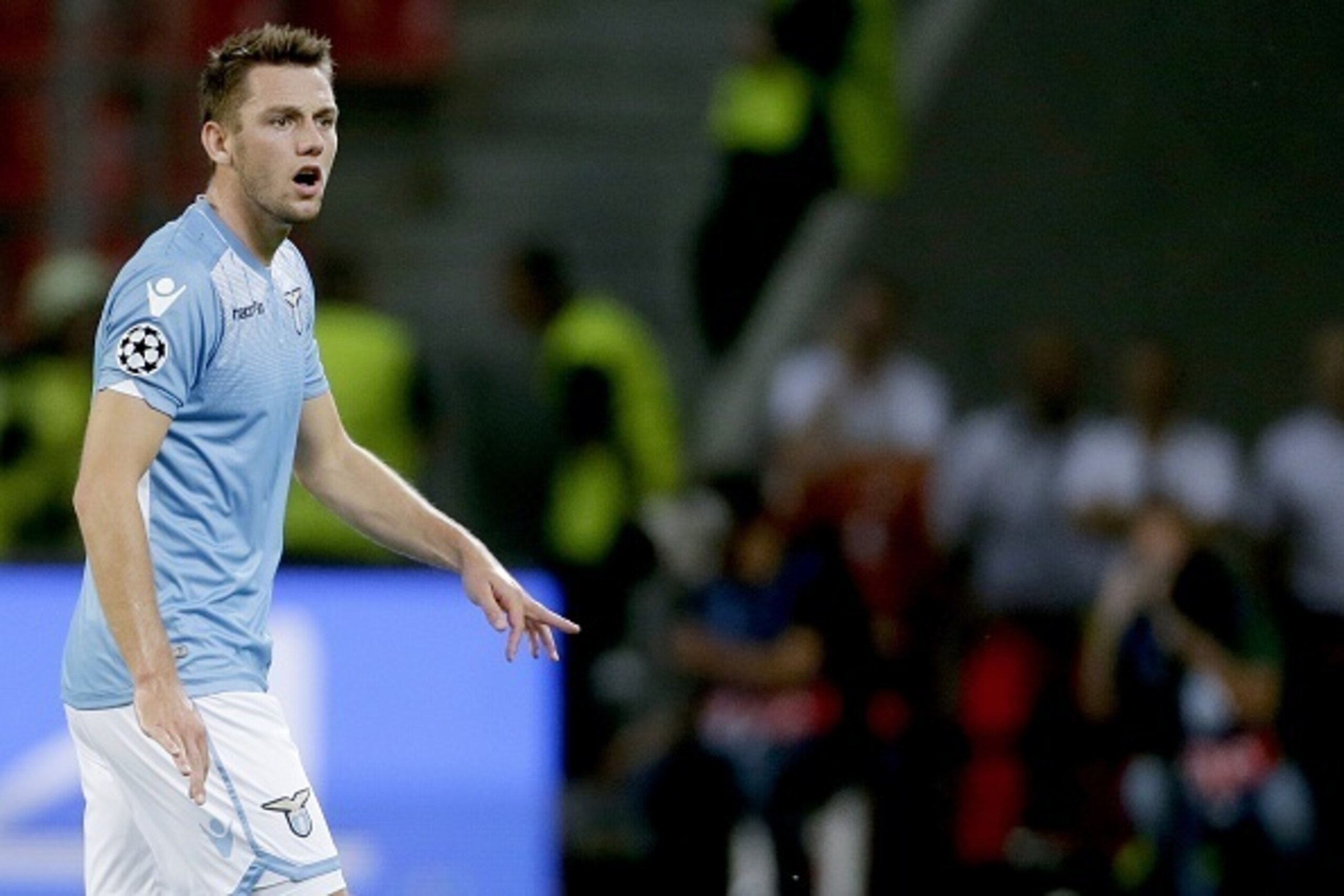 Stefan de Vrij of SS Lazio Roma during the UEFA Champions League play-offs match between Bayer Leverkusen and Lazio Roma on August 26, 2015 at the BayArena in Leverkusen, Germany.(Photo by VI Images via Getty Images)