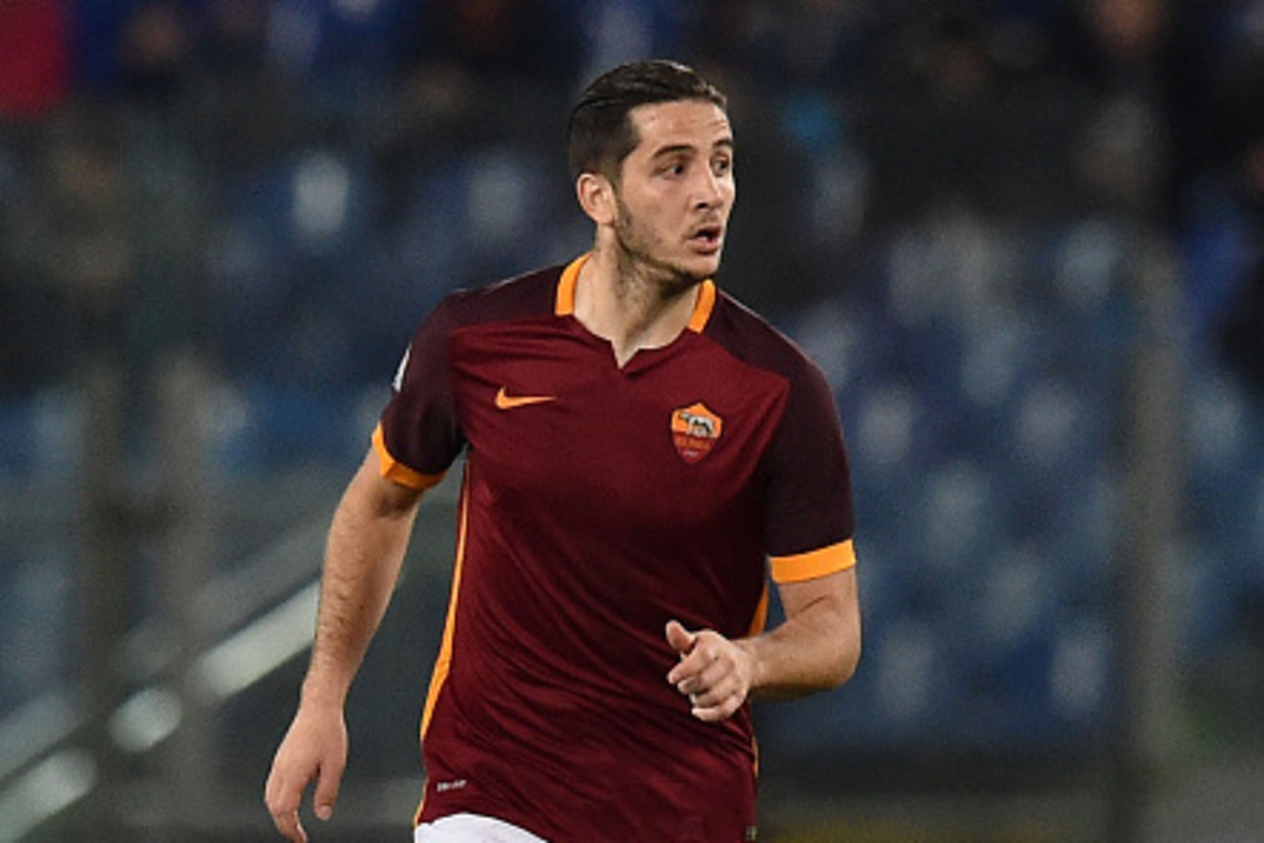 ROME, ITALY - APRIL 11:  Kostas Manolas of AS Roma in action during the Serie A match between AS Roma and Bologna FC at Stadio Olimpico on April 11, 2016 in Rome, Italy.  (Photo by Giuseppe Bellini/Getty Images)