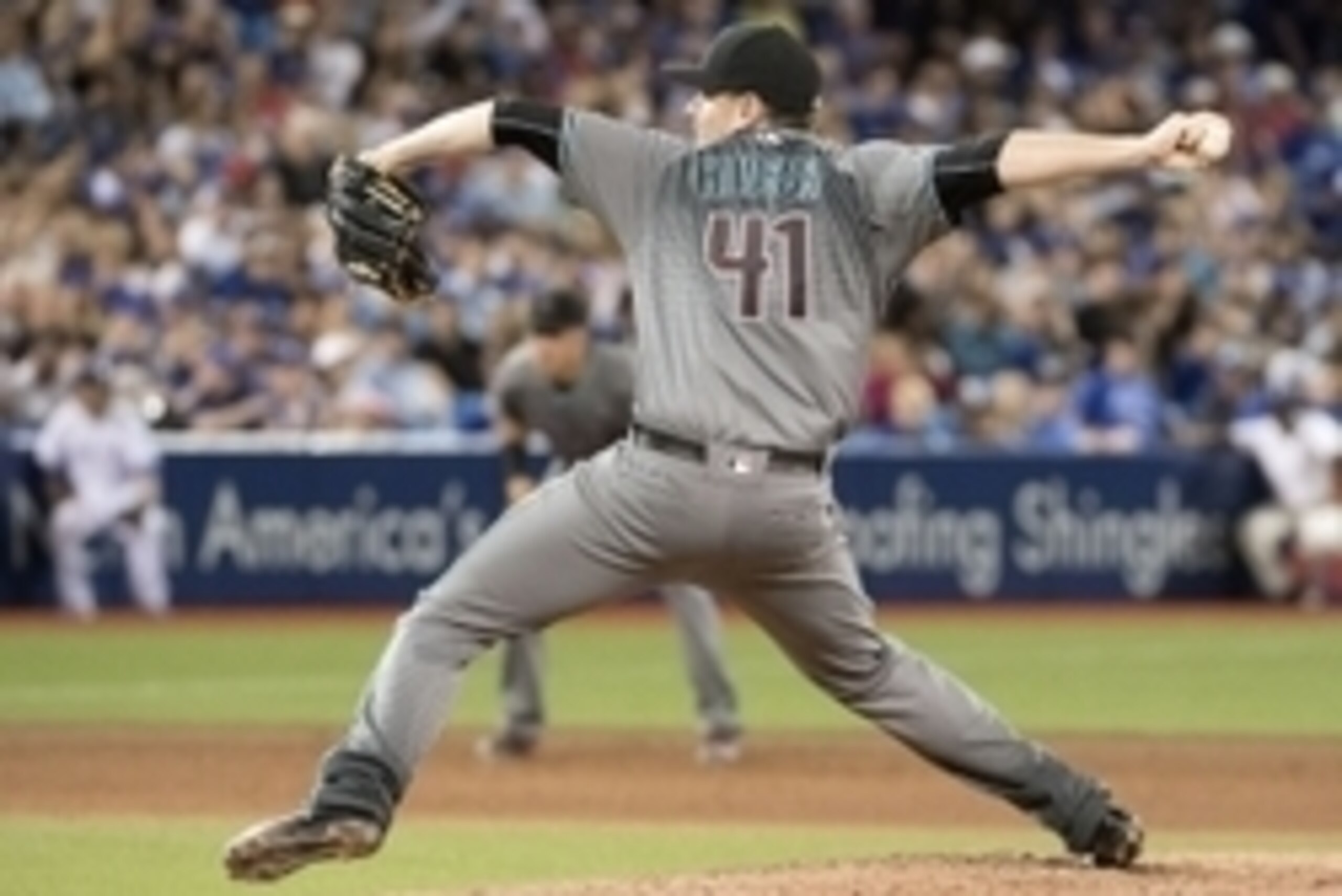 Jun 21, 2016; Toronto, Ontario, CAN; Arizona Diamondbacks relief pitcher Daniel Hudson (41) throws a pitch during the ninth inning in a game against the Toronto Blue Jays at Rogers Centre. The Arizona Diamondbacks won 4-2. Mandatory Credit: Nick Turchiaro Jun 21, 2016; Toronto, Ontario, CAN; Arizona Diamondbacks relief pitcher Daniel Hudson (41) throws a pitch during the ninth inning in a game against the Toronto Blue Jays at Rogers Centre. The Arizona Diamondbacks won 4-2. Mandatory Credit: Nick Turchiaro