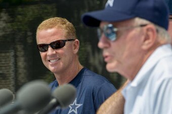 Jason Garrett (left) and Jerry Jones