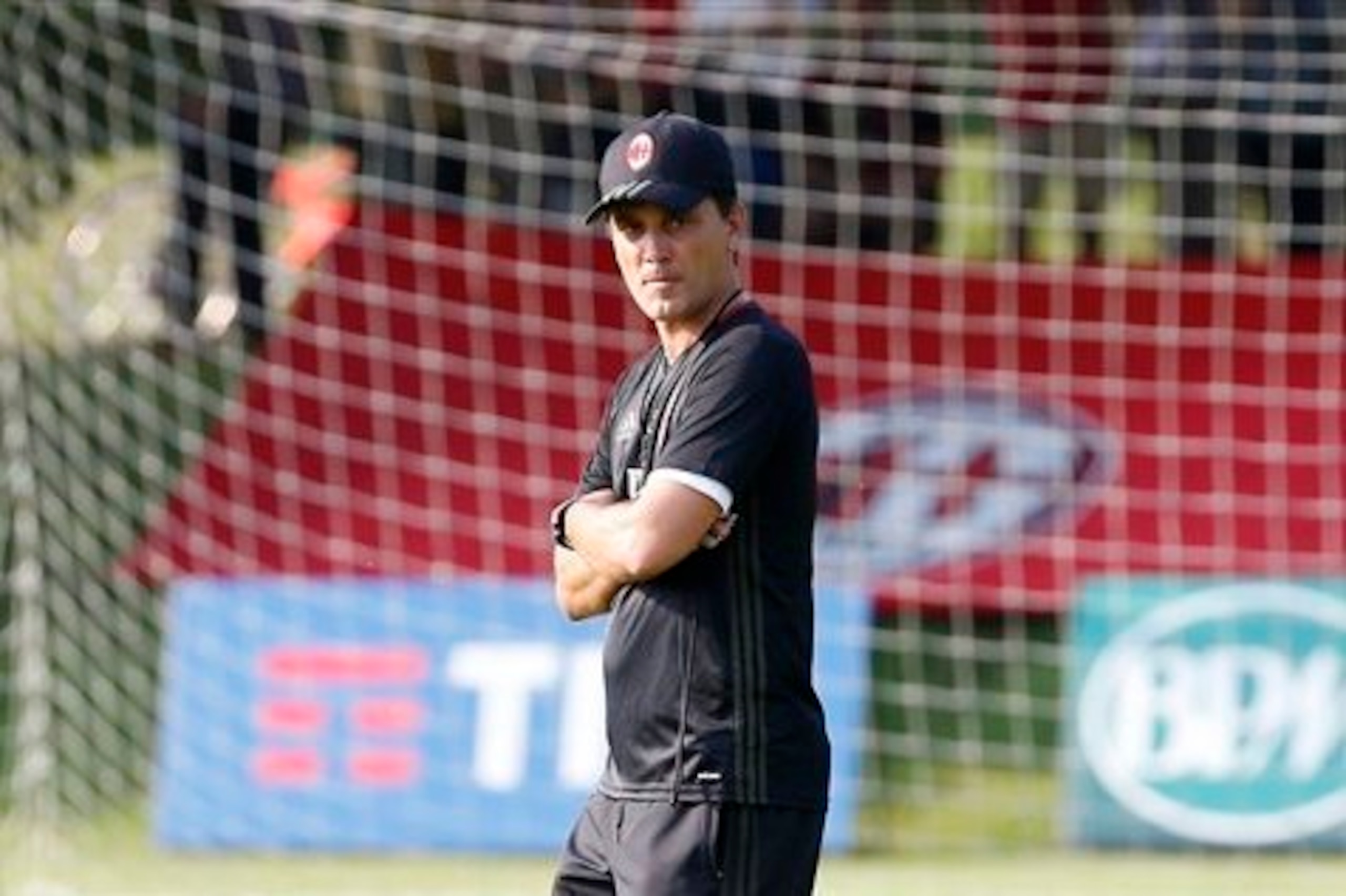 Montella has yet to embed his style of play at Milan.