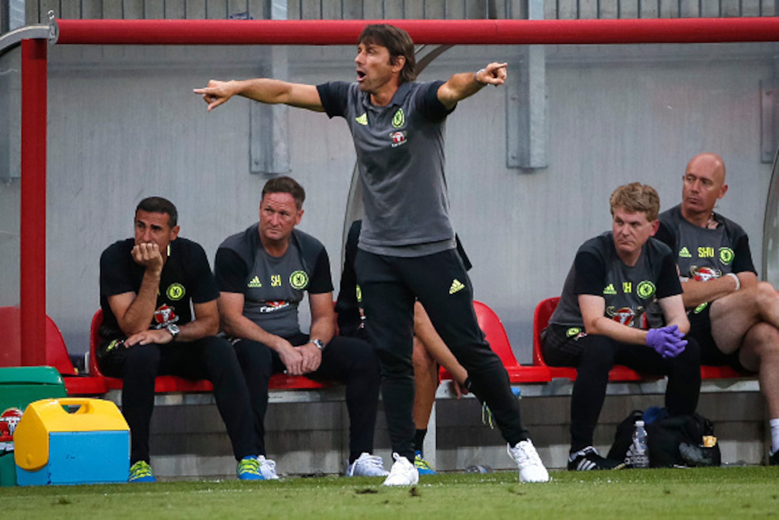 VELDEN, AUSTRIA - JULY 20: Head coach Antonio Conte (C) of Chelsea reacts during the international friendly match between WAC RZ Pellets and Chelsea F.C. at Worthersee Stadion on July 20, 2016 in Velden, Austria. (Photo by Srdjan Stevanovic/Getty Images)