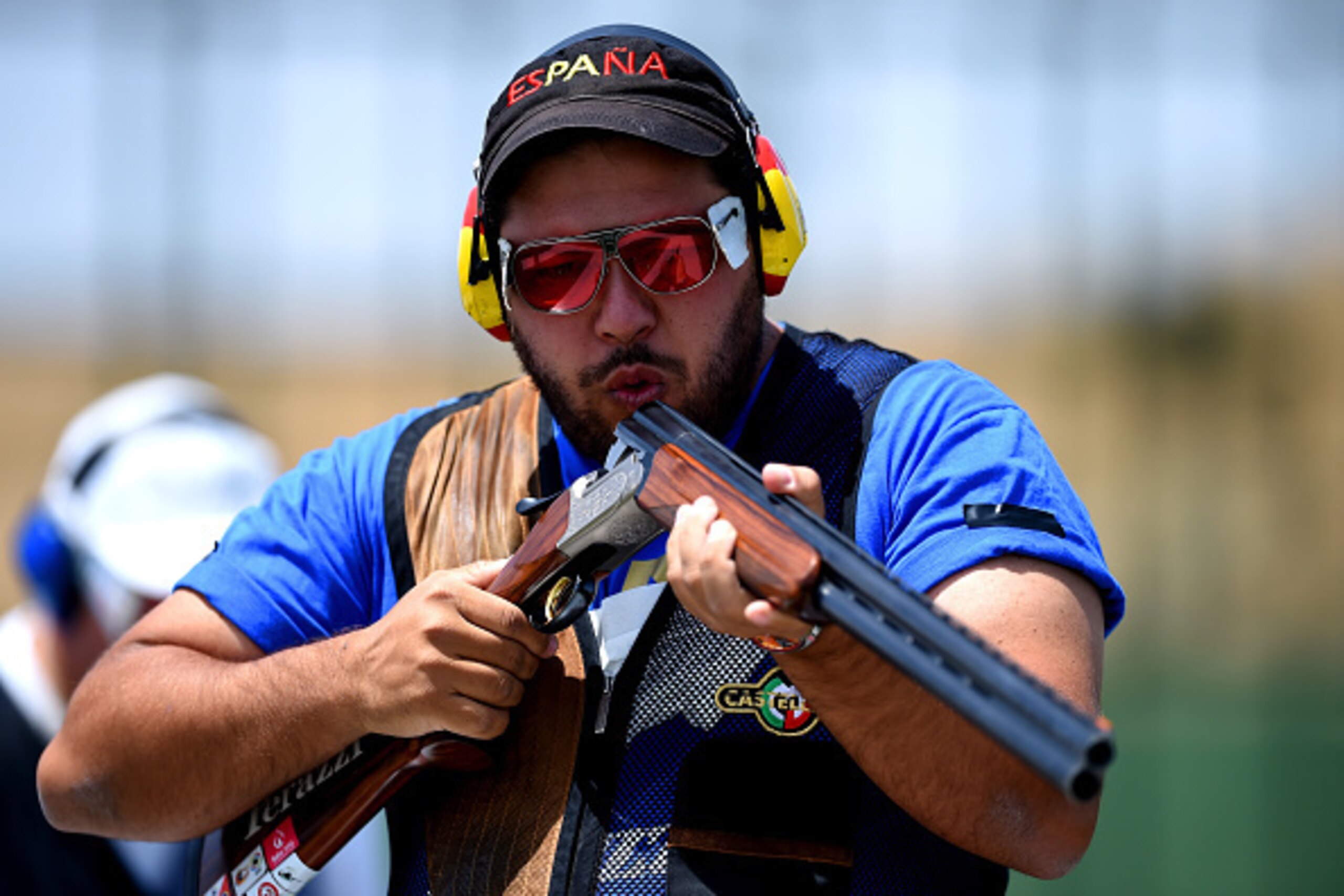BAKU, AZERBAIJAN - JUNE 16: Alberto Fernandez of Spian clears his barrels in the Men's Trap Shooting qualification during day four of the Baku 2015 European Games at Baku Shooting Centre on June 16, 2015 in Baku, Azerbaijan.  (Photo by Matthias Hangst/Get
