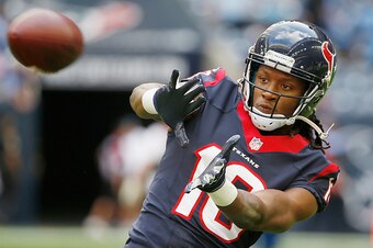 HOUSTON, TX - NOVEMBER 30:  DeAndre Hopkins #10 of the Houston Texans in action on the field prior to the start of their game against the Tennessee Titans at NRG Stadium on November 30, 2014 in Houston, Texas.  (Photo by Scott Halleran/Getty Images)
