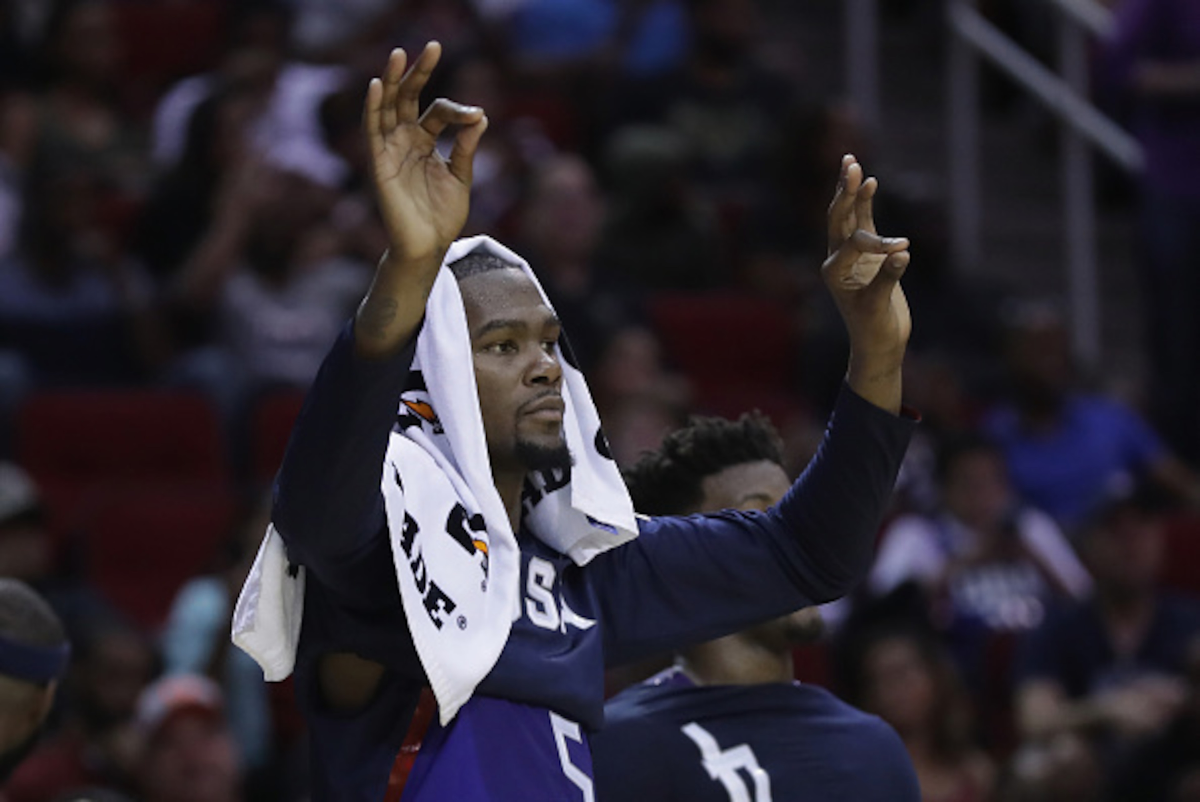 HOUSTON, TX - AUGUST 01:  Kevin Durant #5 of the United States during USA Basketball Showcase at Toyota Center on August 1, 2016 in Houston, Texas.  (Photo by Ronald Martinez/Getty Images)