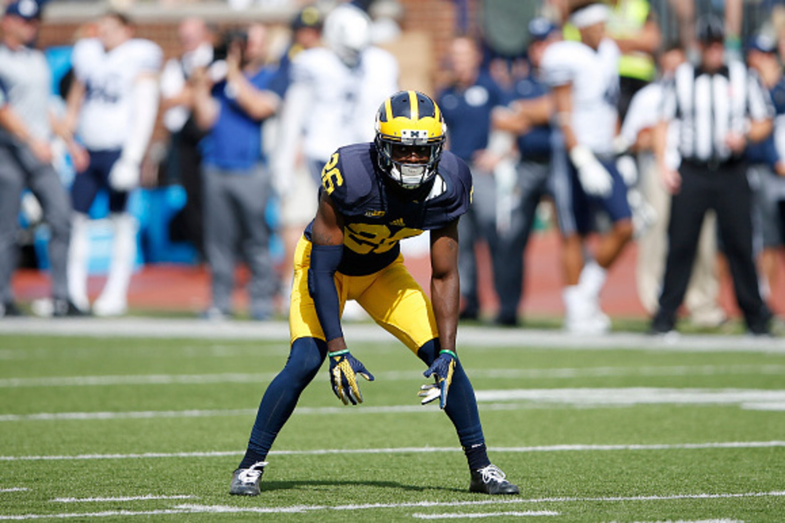 ANN ARBOR, MI - SEPTEMBER 26: Jourdan Lewis #26 of the Michigan Wolverines in action against the BYU Cougars during a game at Michigan Stadium on September 26, 2015 in Ann Arbor, Michigan. The Wolverines defeated the Cougars 31-0. (Photo by Joe Robbins/Ge