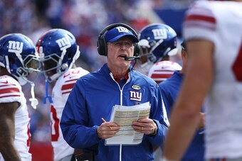 ORCHARD PARK, NY - OCTOBER 04:  Head Coach Tom Coughlin of the New York Giants watches the game against the Buffalo Bills during the first half at Ralph Wilson Stadium on October 4, 2015 in Orchard Park, New York.  (Photo by Tom Szczerbowski/Getty Images)