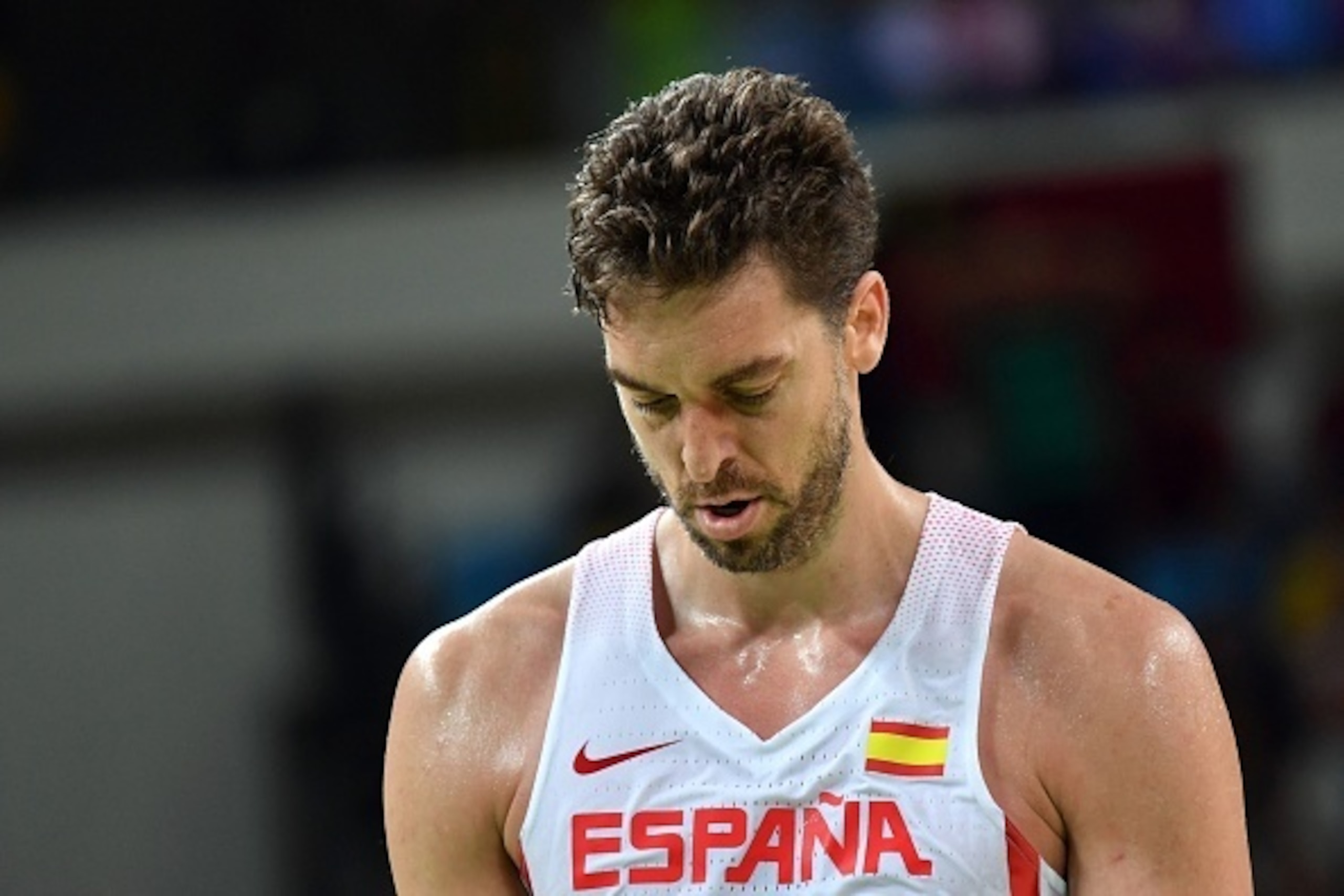 Spain's centre Pau Gasol reacts during a Men's round Group B basketball match between Spain and Brazil at the Carioca Arena 1 in Rio de Janeiro on August 9, 2016 during the Rio 2016 Olympic Games. / AFP / Andrej ISAKOVIC        (Photo credit should read A