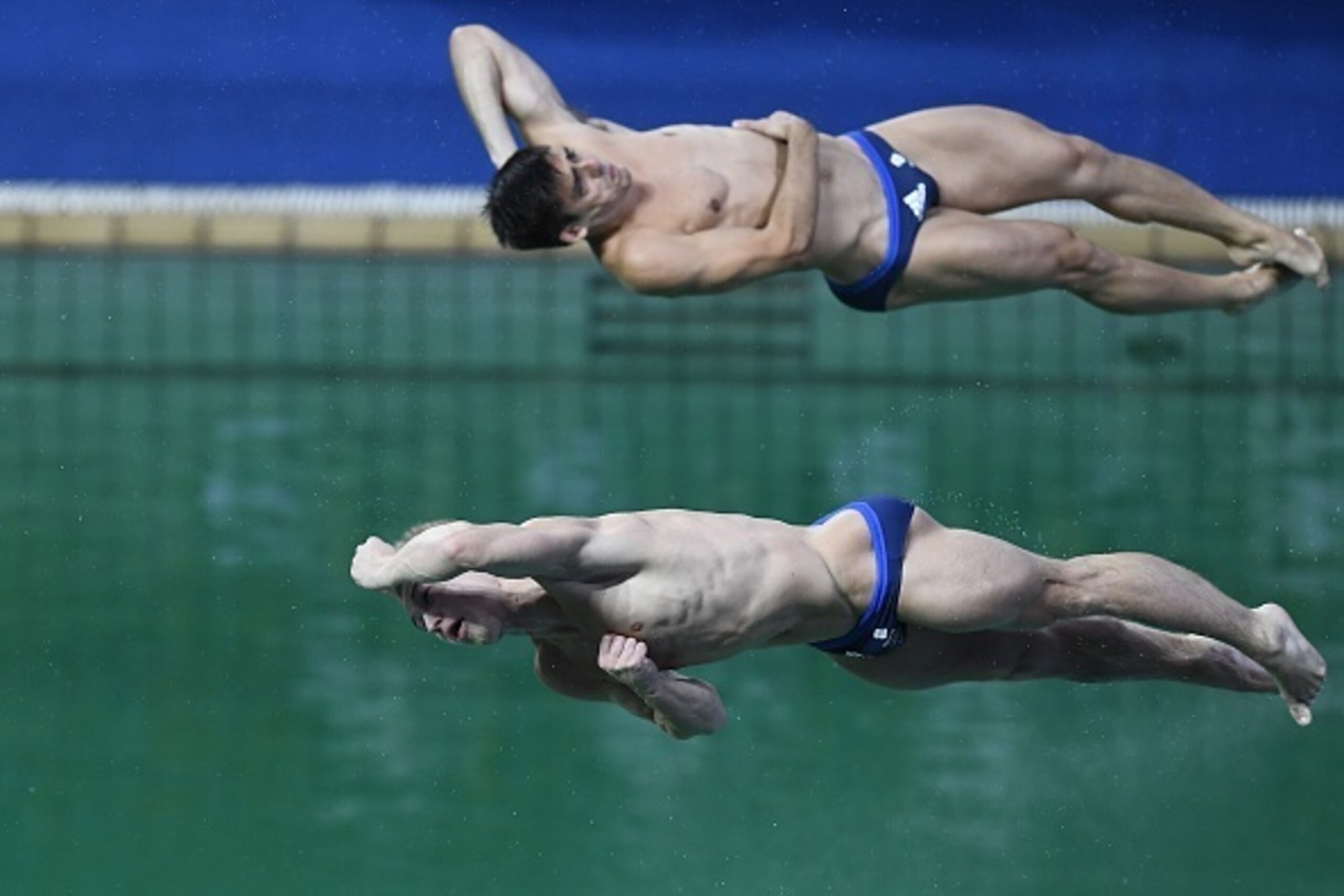 Great Britain's Jack Laugher and Great Britain's Chris Mears compete in the Men's Synchronised 3m Springboard Final during the diving event at the Rio 2016 Olympic Games at the Maria Lenk Aquatics Stadium in Rio de Janeiro on August 10, 2016.   / AFP / GA