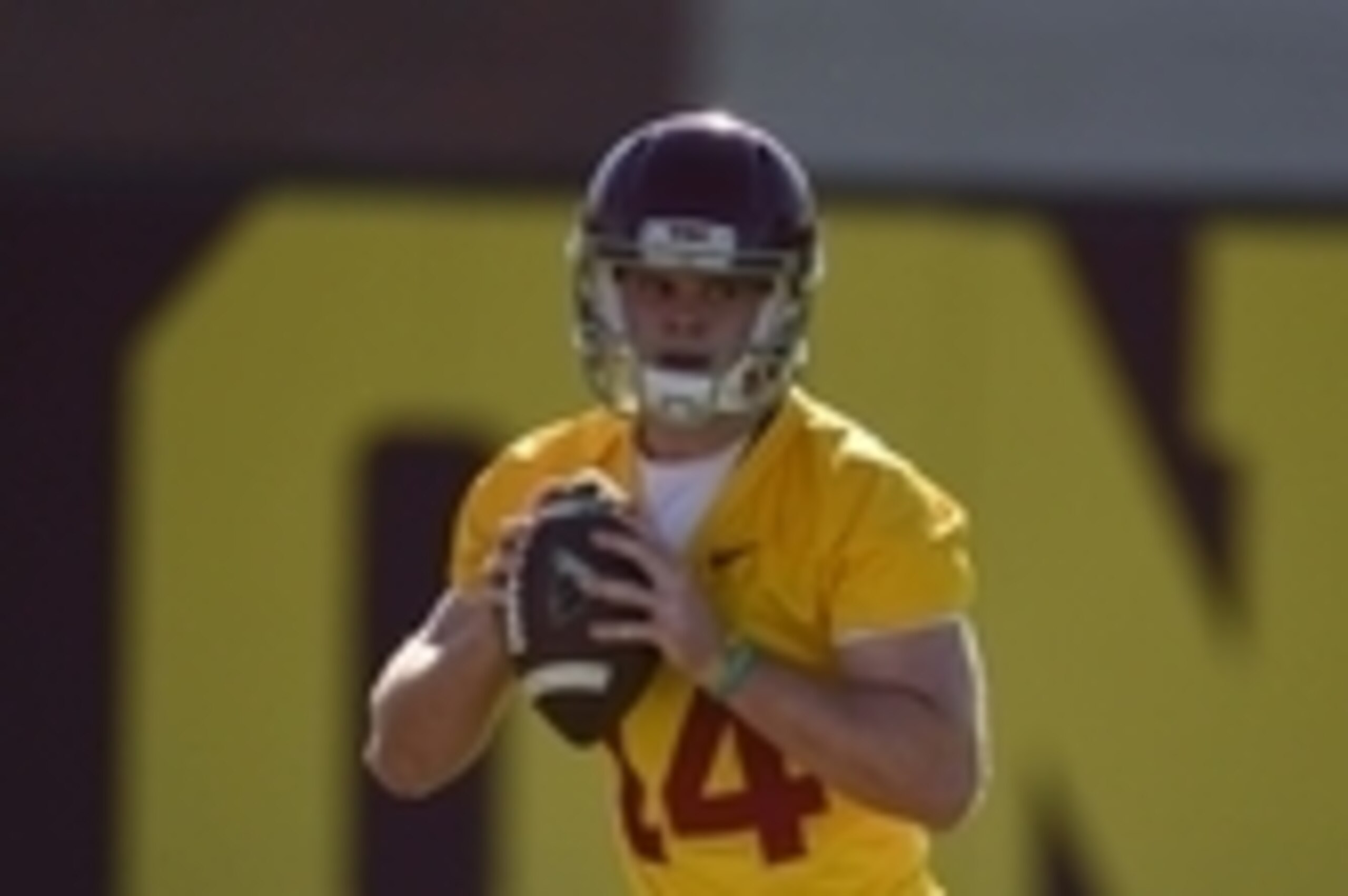 Mar 8, 2016; Los Angeles, CA, USA; Southern California Trojans quarterback Sam Darnold (14) throws a pass during spring practice at Howard Jones Field. Mandatory Credit: Kirby Lee-USA TODAY Sports Mar 8, 2016; Los Angeles, CA, USA; Southern California Trojans quarterback Sam Darnold (14) throws a pass during spring practice at Howard Jones Field. Mandatory Credit: Kirby Lee-USA TODAY Sports