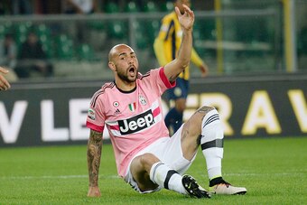 VERONA, ITALY - MAY 08:  Simone Zaza of Juventus FC reacts during the Serie A match between Hellas Verona FC and Juventus FC at Stadio Marc'Antonio Bentegodi on May 8, 2016 in Verona, Italy.  (Photo by Dino Panato/Getty Images)
