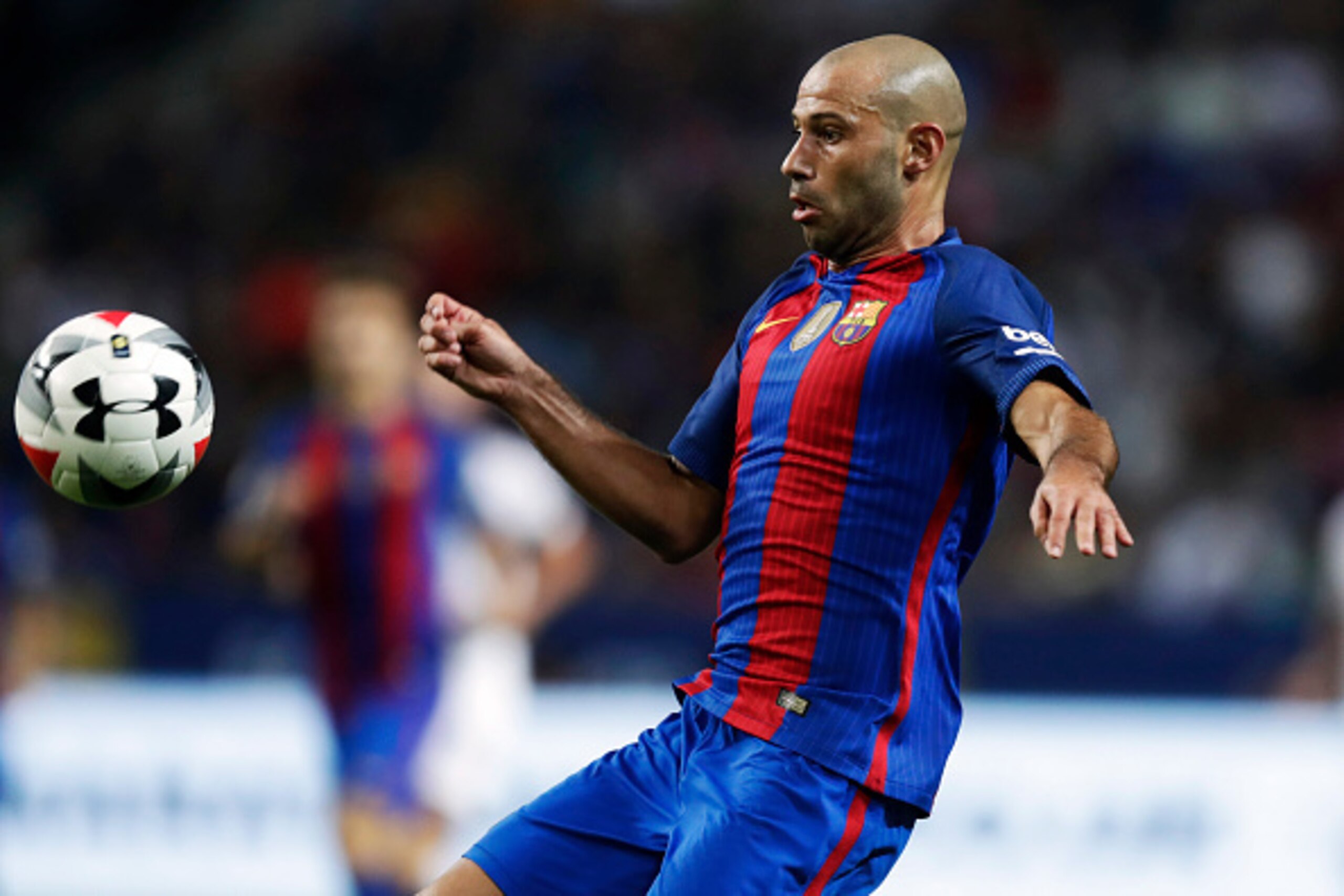 SOLNA, SWEDEN - AUGUST 03: Javier Mascherano of FC Barcelona during the International Champions Cup match between Leicester City FC and FC Barcelona at Friends arena on August 3, 2016 in Solna, Sweden. (Photo by Nils Petter Nilsson/Ombrello/Getty Images)