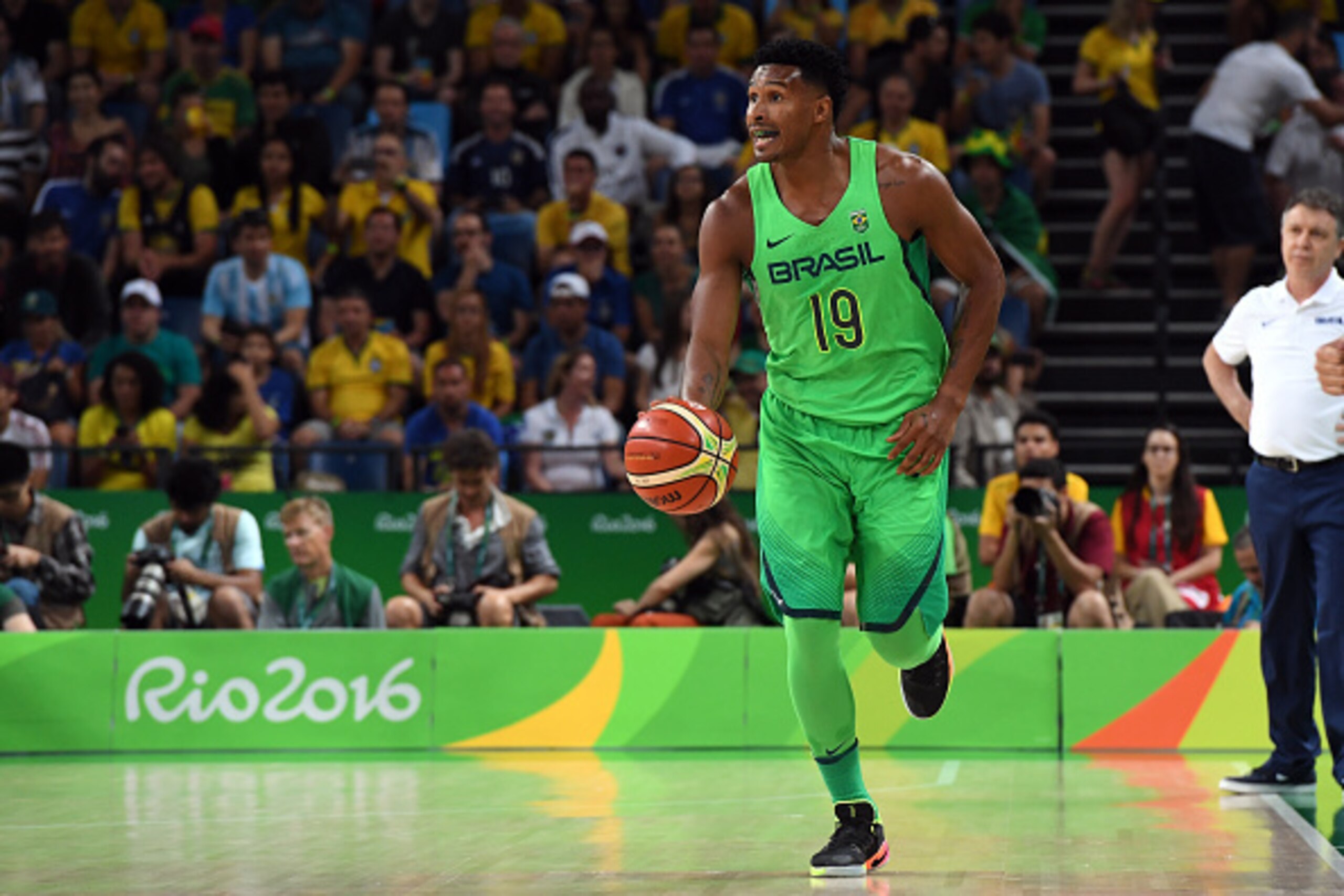 RIO DE JANEIRO, BRAZIL - AUGUST 13:  Leandro Barbosa #19 of Brazil dribbles the ball against Argentina on Day 8 of the Rio 2016 Olympic Games on August 13, 2016 at Barra Carioca Arena 1 in Rio de Janerio, Brazil. NOTE TO USER: User expressly acknowledges 