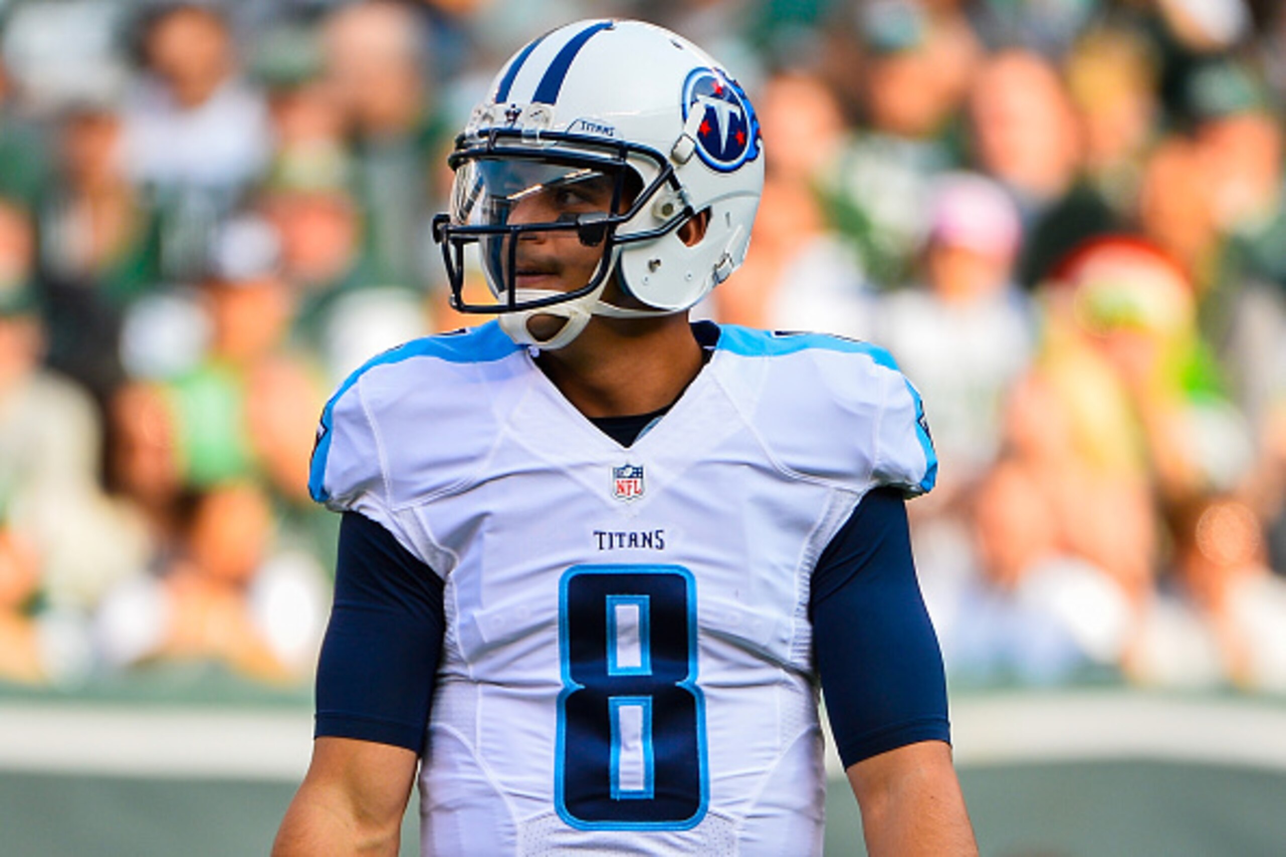 EAST RUTHERFORD, NJ - DECEMBER 13: Marcus Mariota #8 of the Tennessee Titans looks on during a game against the New York Jets at MetLife Stadium on December 13, 2015 in East Rutherford, New Jersey. (Photo by Alex Goodlett/Getty Images) EAST RUTHERFORD, NJ - DECEMBER 13: Marcus Mariota #8 of the Tennessee Titans looks on during a game against the New York Jets at MetLife Stadium on December 13, 2015 in East Rutherford, New Jersey. (Photo by Alex Goodlett/Getty Images)