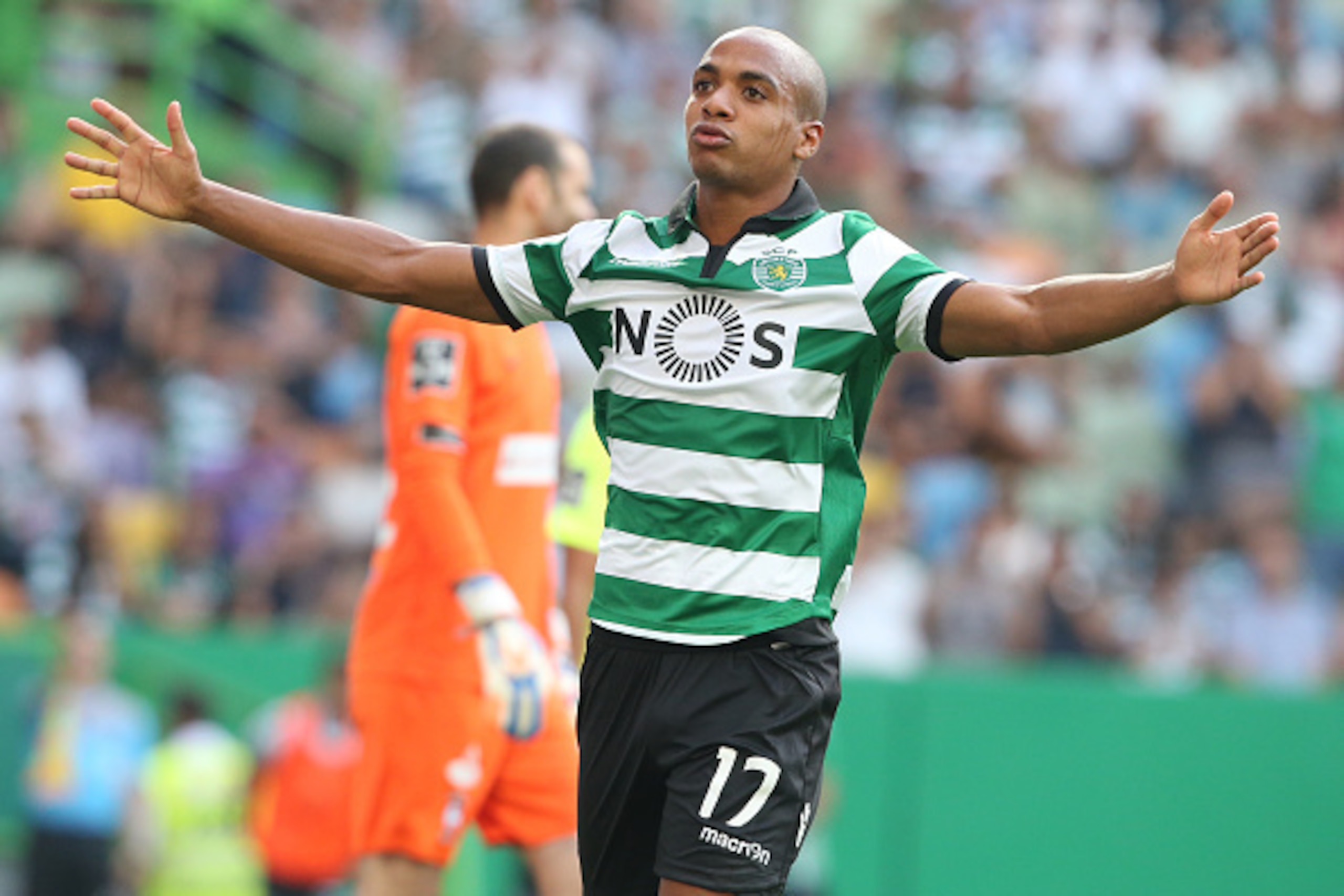 LISBON, PORTUGAL - AUGUST 13: Sporting CP's midfielder Joao Mario reacts after missing a goal opportunity during the Primeira Liga match between Sporting CP and CS Maritimo at Estadio Jose Alvalade on August 13, 2016 in Lisbon, Portugal.  (Photo by Gualte