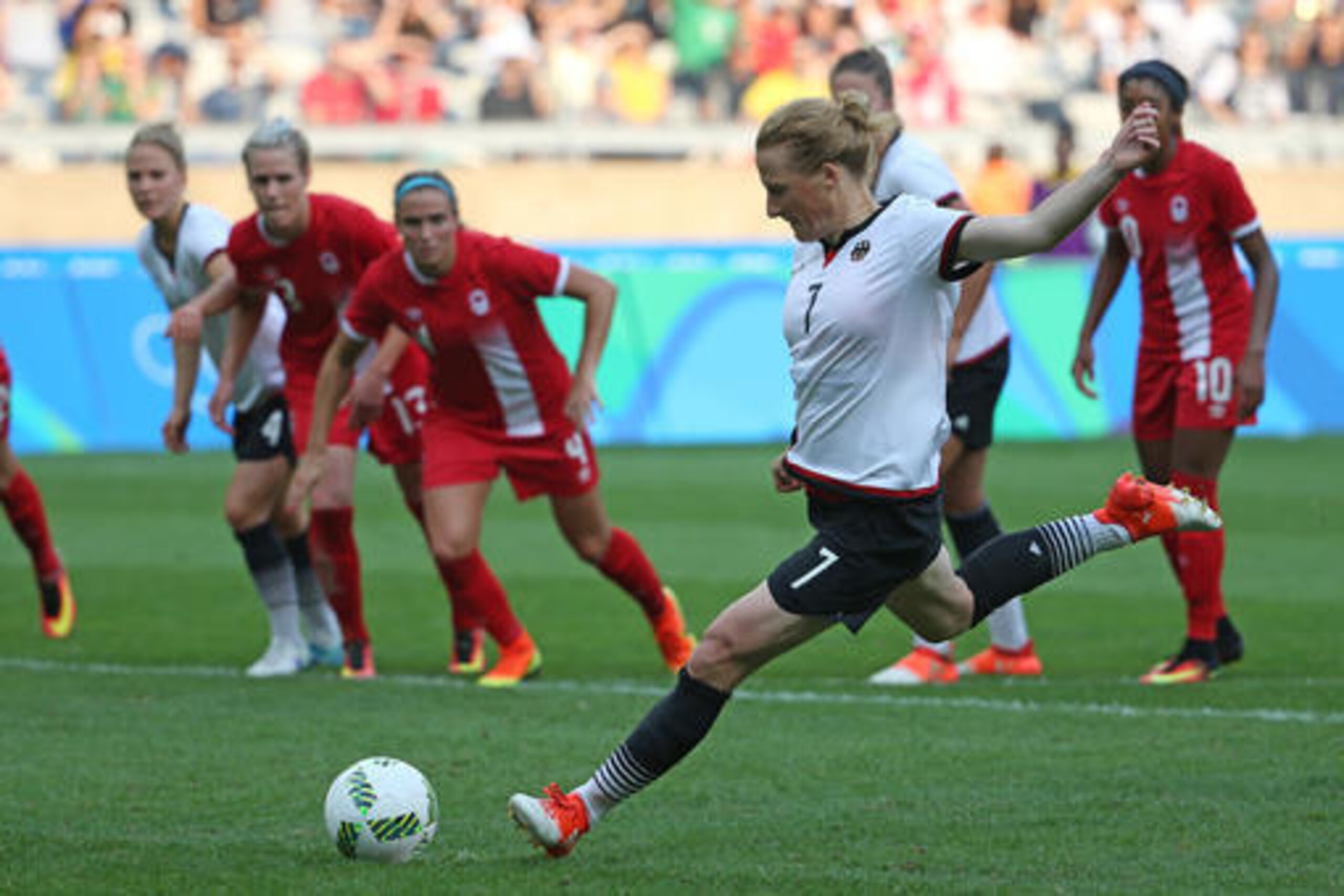 Melanie Behringer fires Germany ahead from the spot.