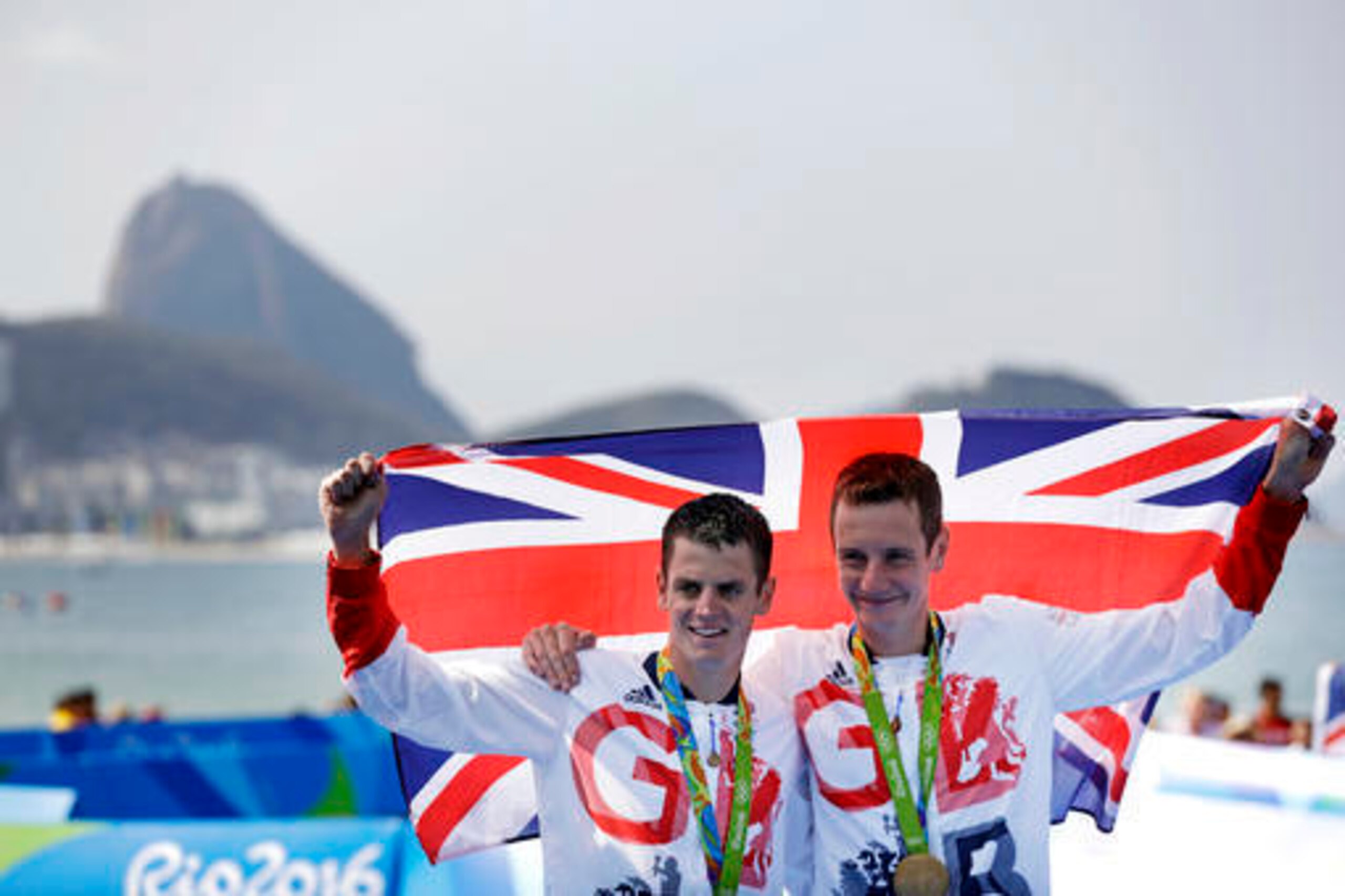 The Brownlee brothers put on an epic show Thursday.
