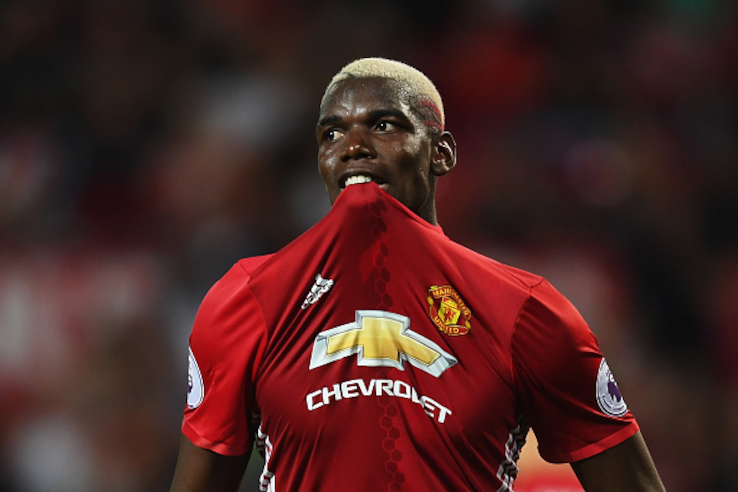 MANCHESTER, ENGLAND - AUGUST 19:  Paul Pogba of Manchester United reacts after failing to score during the Premier League match between Manchester United and Southampton at Old Trafford on August 19, 2016 in Manchester, England.  (Photo by Michael Regan/G