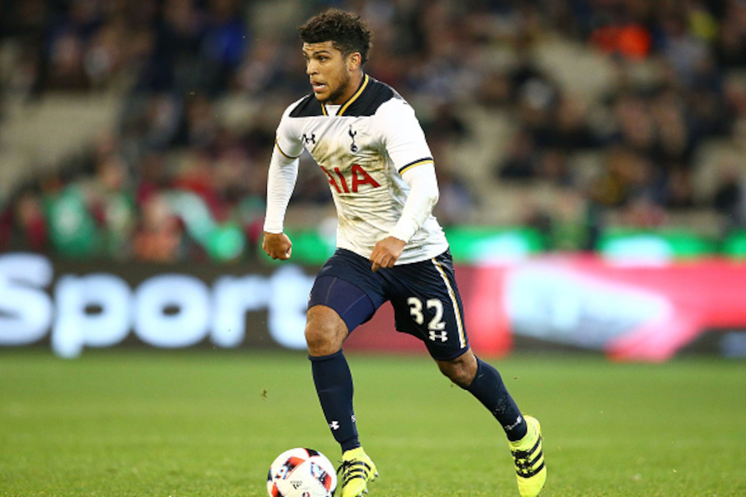 MELBOURNE, AUSTRALIA - JULY 29:  DeAndre Yedlin of Tottenham Hotspur controls the ball during 2016 International Champions Cup Australia match between Tottenham Hotspur and Atletico de Madrid at the Melbourne Cricket Ground on July 29, 2016 in Melbourne, 