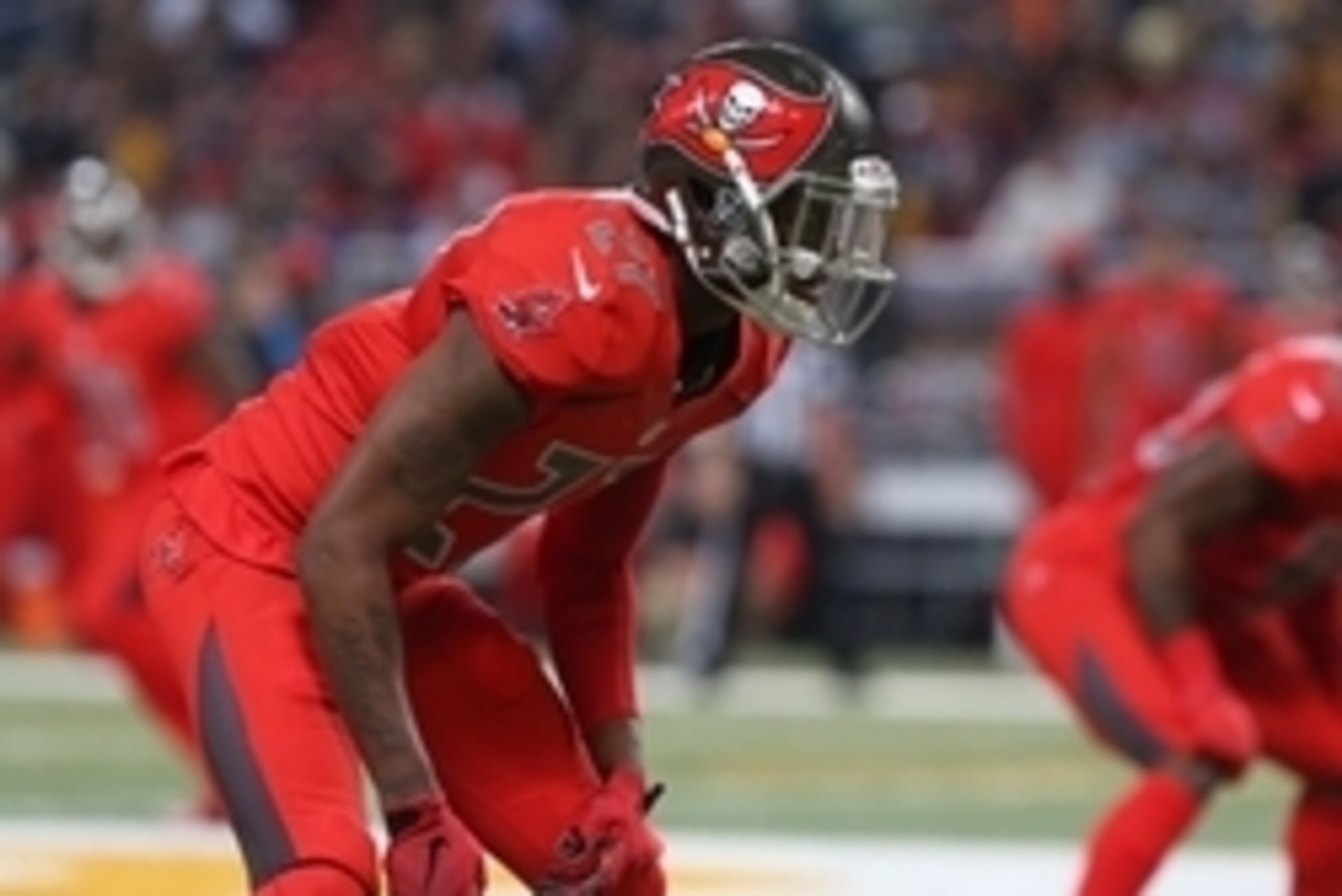 Dec 17, 2015 St. Louis, MO, USA; Tampa Bay Buccaneers cornerback Johnthan Banks (27) against the St. Louis Rams at the Edward Jones Dome. The Rams won 31-23. Mandatory Credit: Aaron Doster-USA TODAY Sports