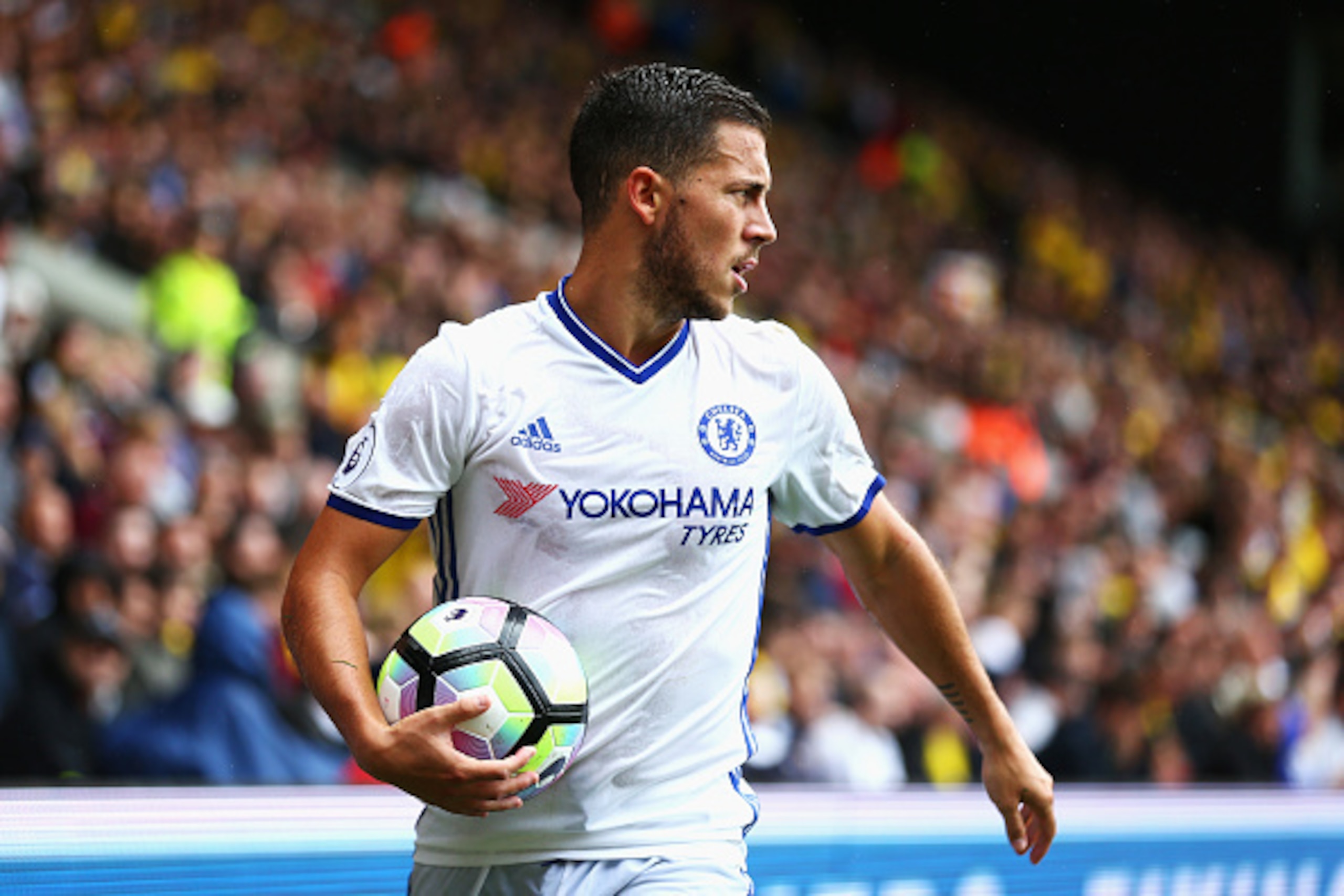 WATFORD, ENGLAND - AUGUST 20: Eden Hazard of Chelsea in action during the Premier League match between Watford and Chelsea at Vicarage Road on August 20, 2016 in Watford, England.  (Photo by Steve Bardens/Getty Images)