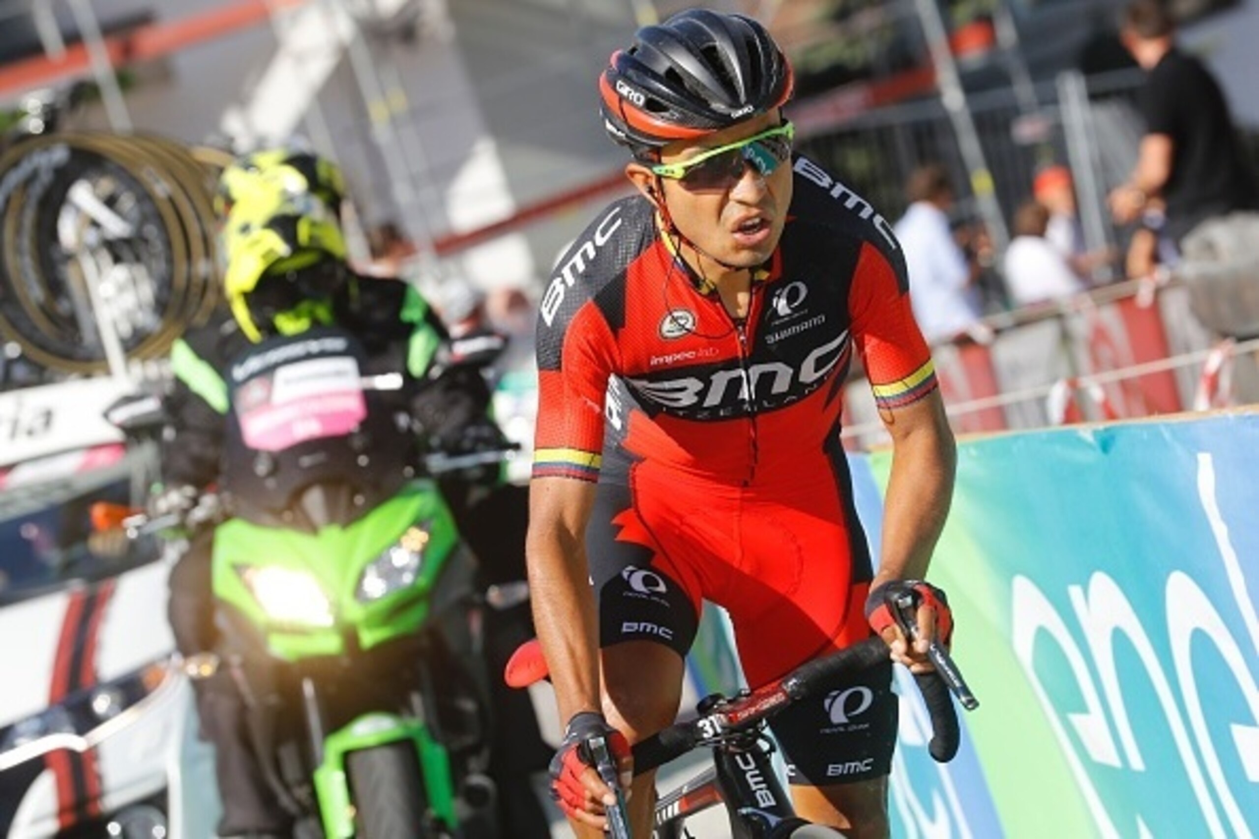 Colombia's Darwin Atapuma rides in front during the 14th stage of the 99th Giro d'Italia, Tour of Italy, from Farra d'Alpago to Corvara on May 21, 2016.  / AFP / Luk BENIES        (Photo credit should read LUK BENIES/AFP/Getty Images)