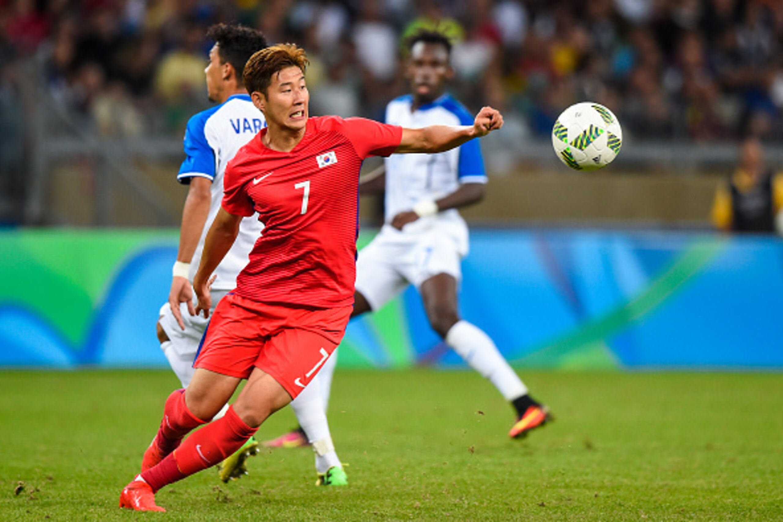 BELO HORIZONTE, BRAZIL - AUGUST 13: SON Heungmin of Republic of Korea a match between Republic of Korea and Honduras as part of Men`s Football - Olympics at Mineirao Stadium on August 13, 2016 in Belo Horizonte, Brazil. (Photo by Pedro Vilela/Getty Images